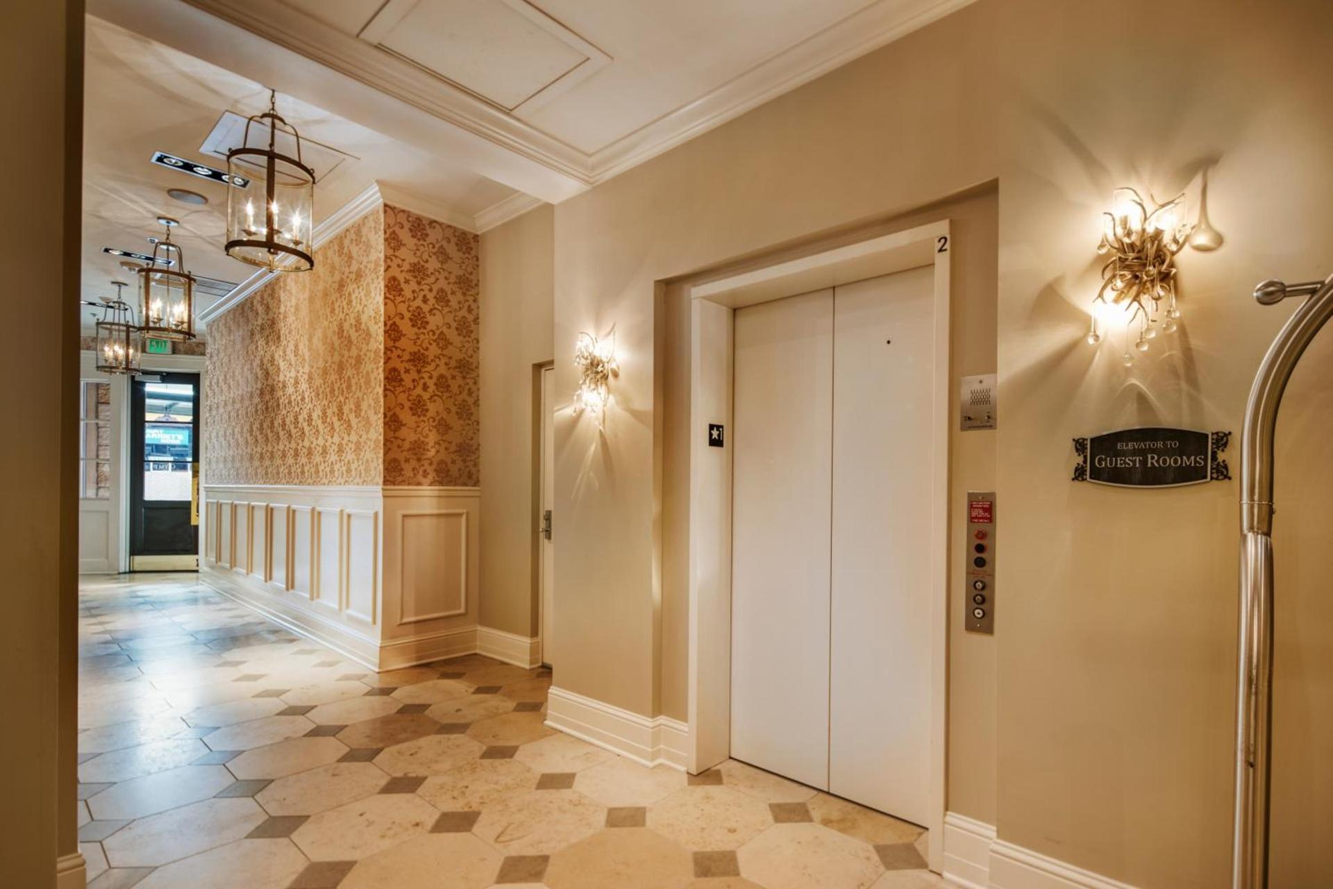 Hotel Ballard photo 10