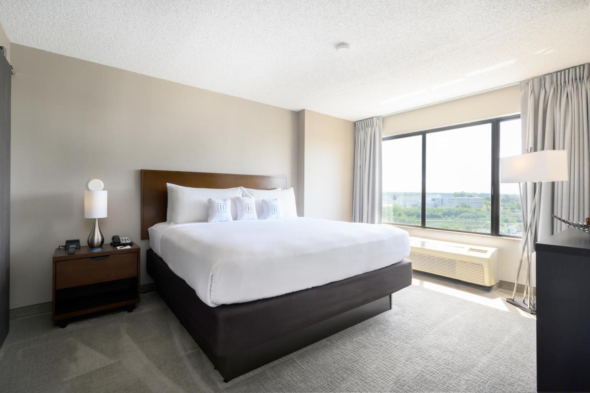 Harborside Hotel photo 14