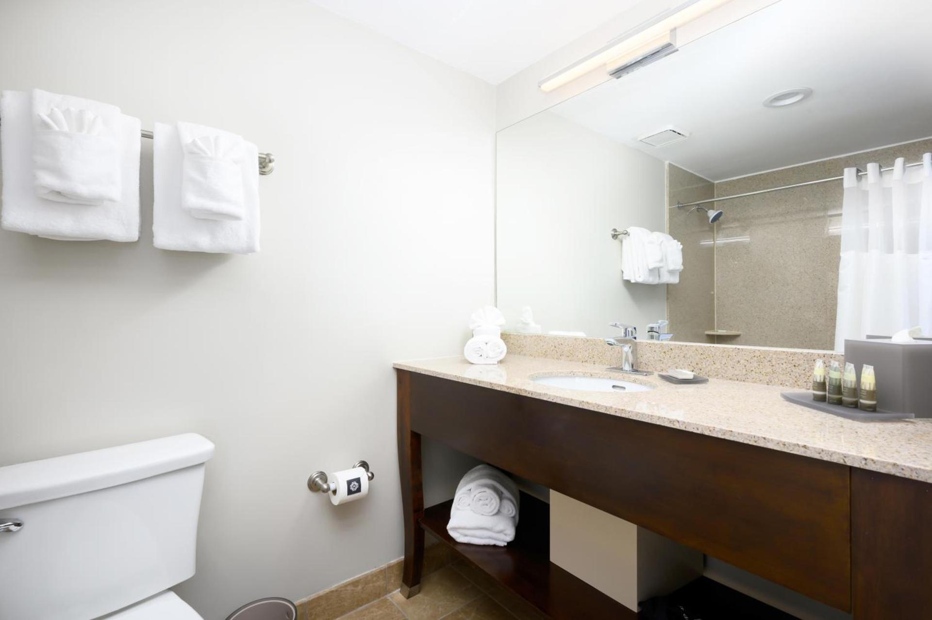 Harborside Hotel photo 6