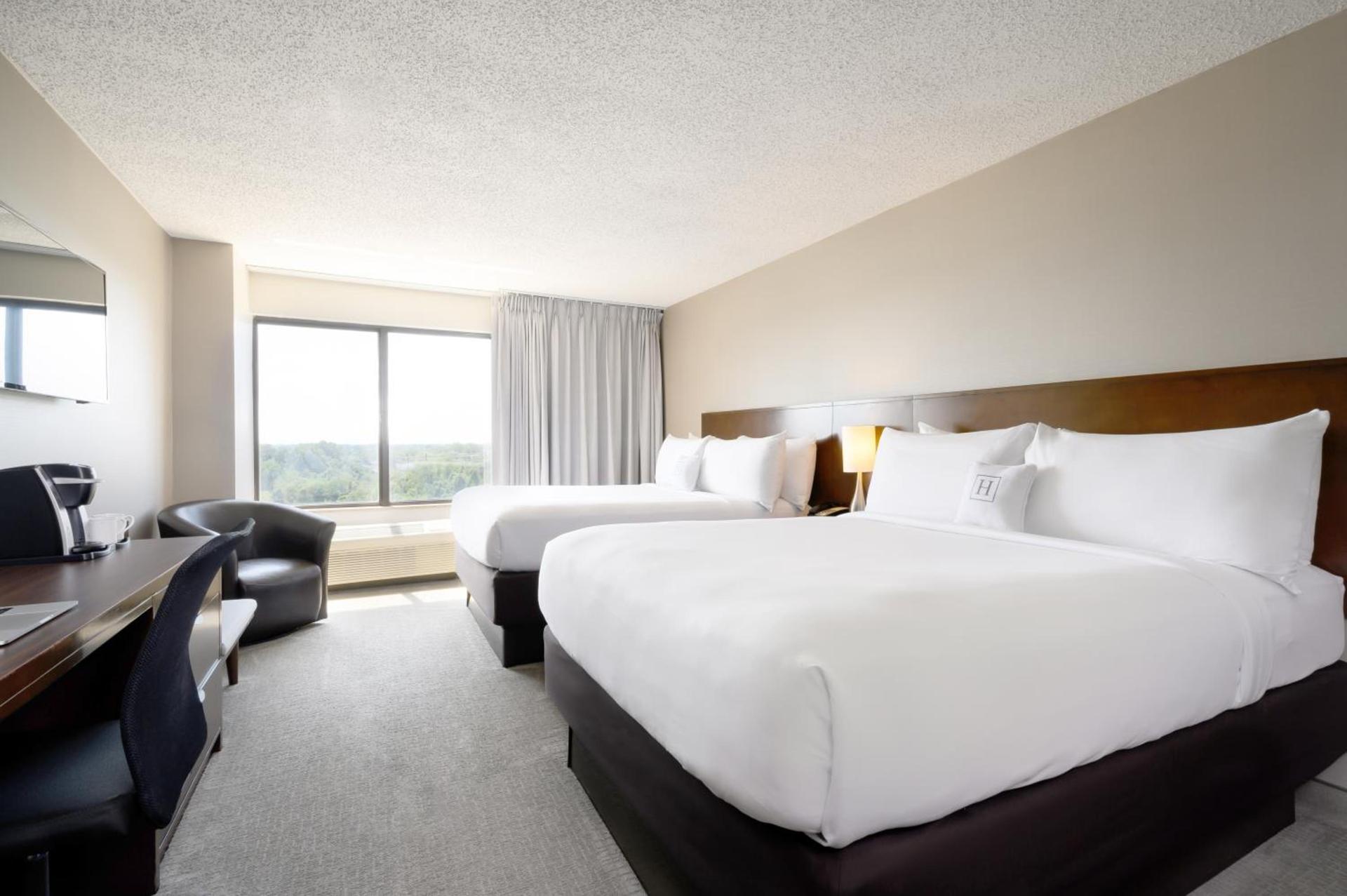 Harborside Hotel photo 4