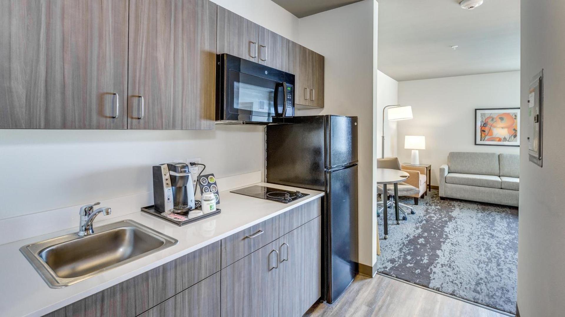 Holiday Inn & Suites Bellingham by IHG photo 70