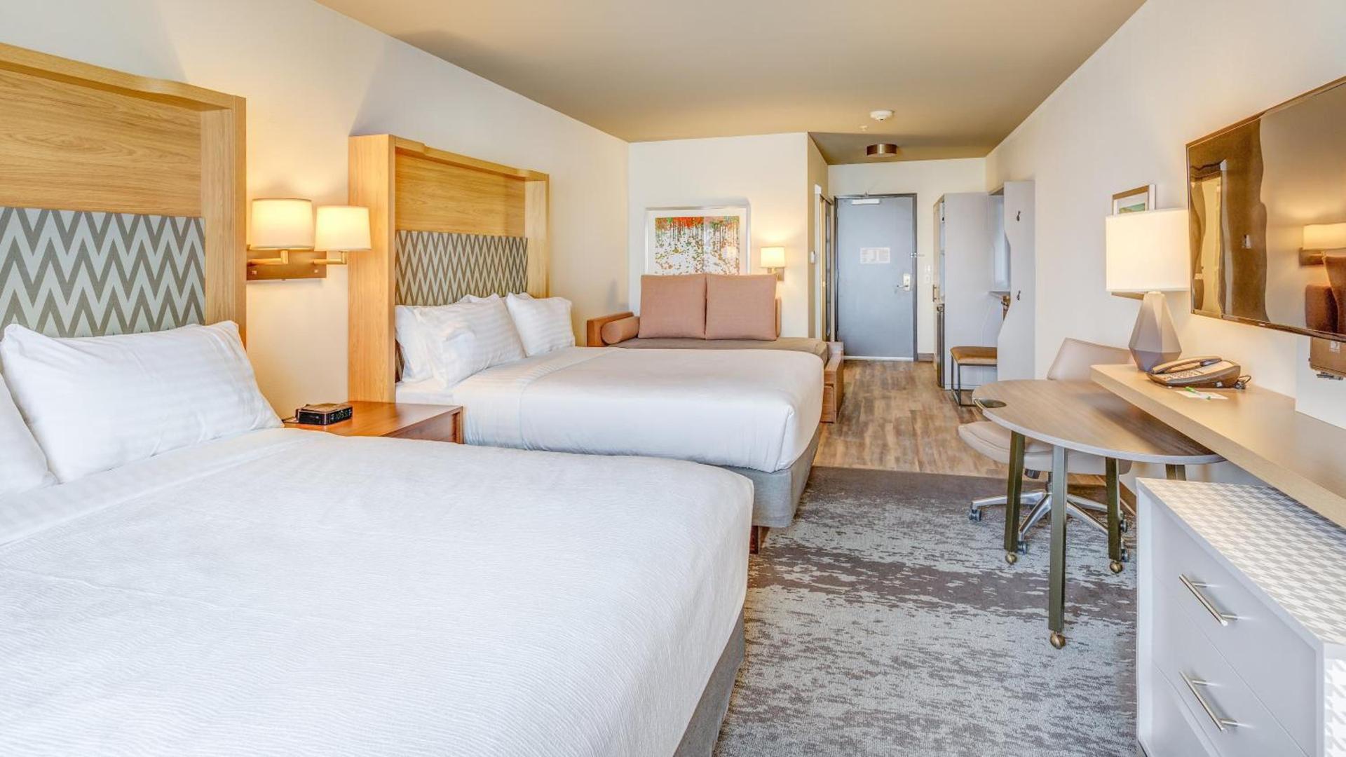 Holiday Inn & Suites Bellingham by IHG photo 73
