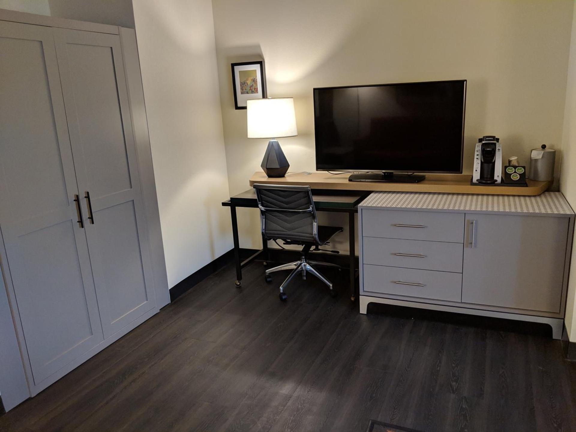 Holiday Inn Champaign by IHG photo 19