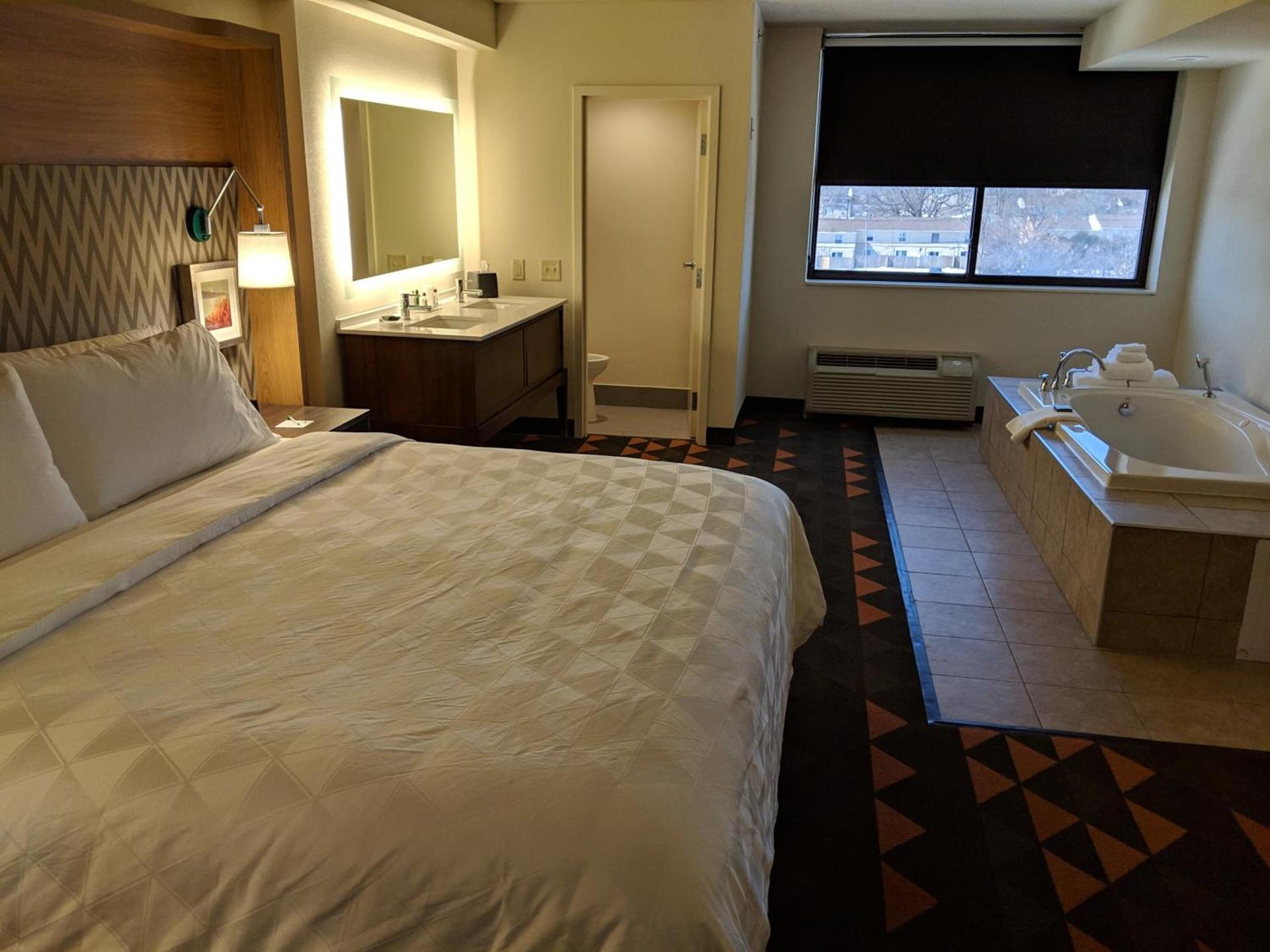 Holiday Inn Champaign by IHG photo 20