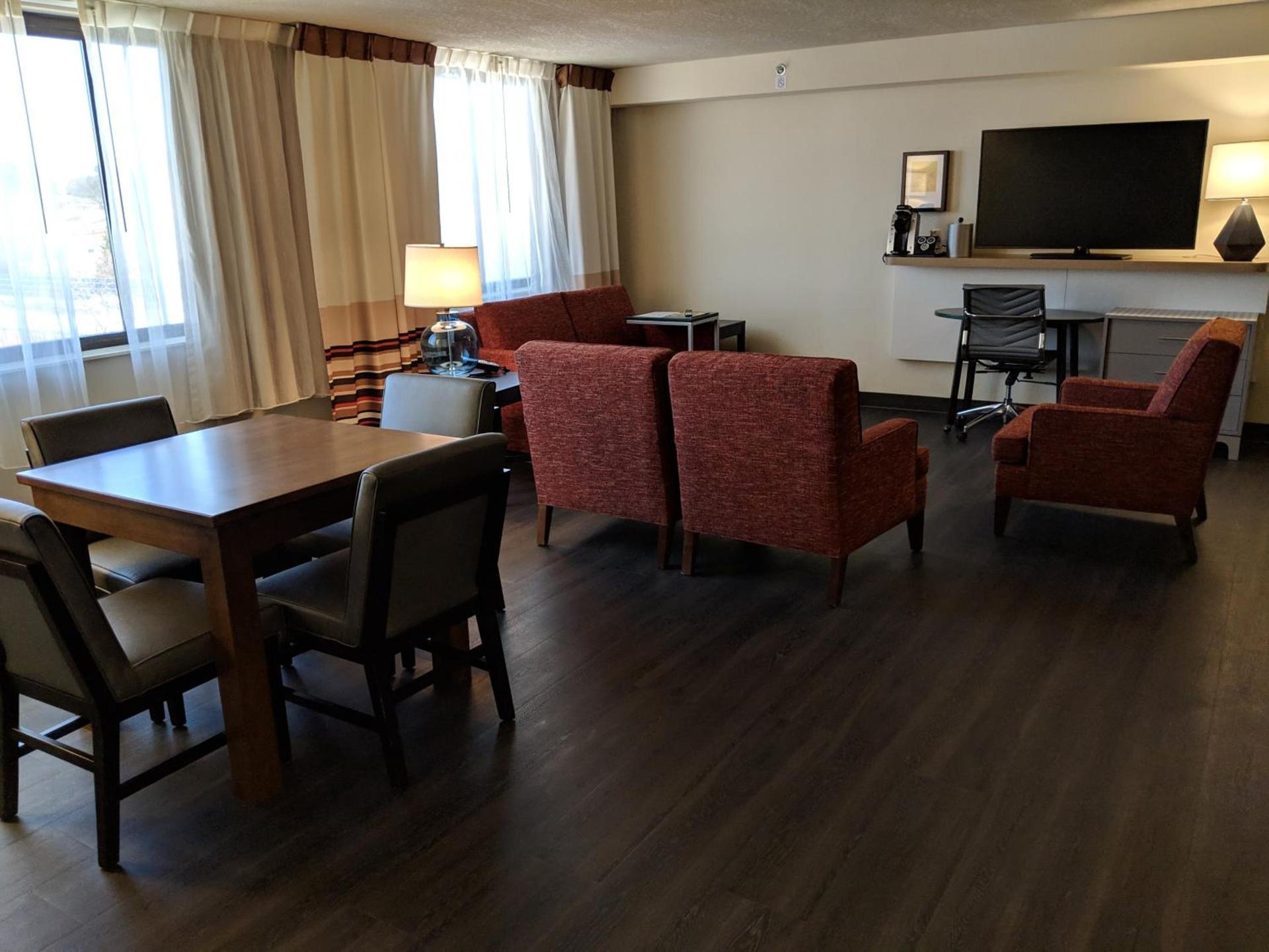 Holiday Inn Champaign by IHG photo 29
