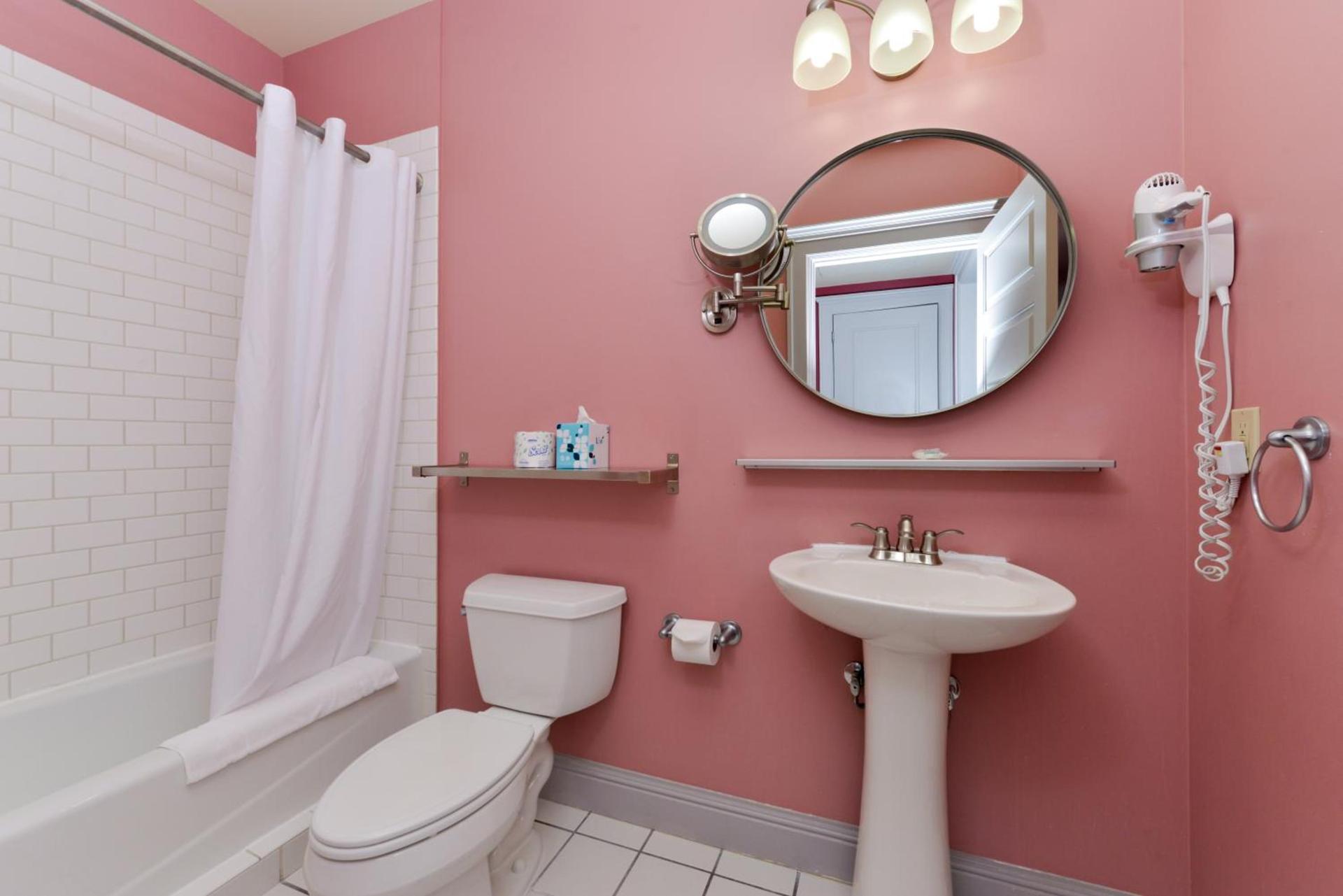 Montvale Hotel photo 32