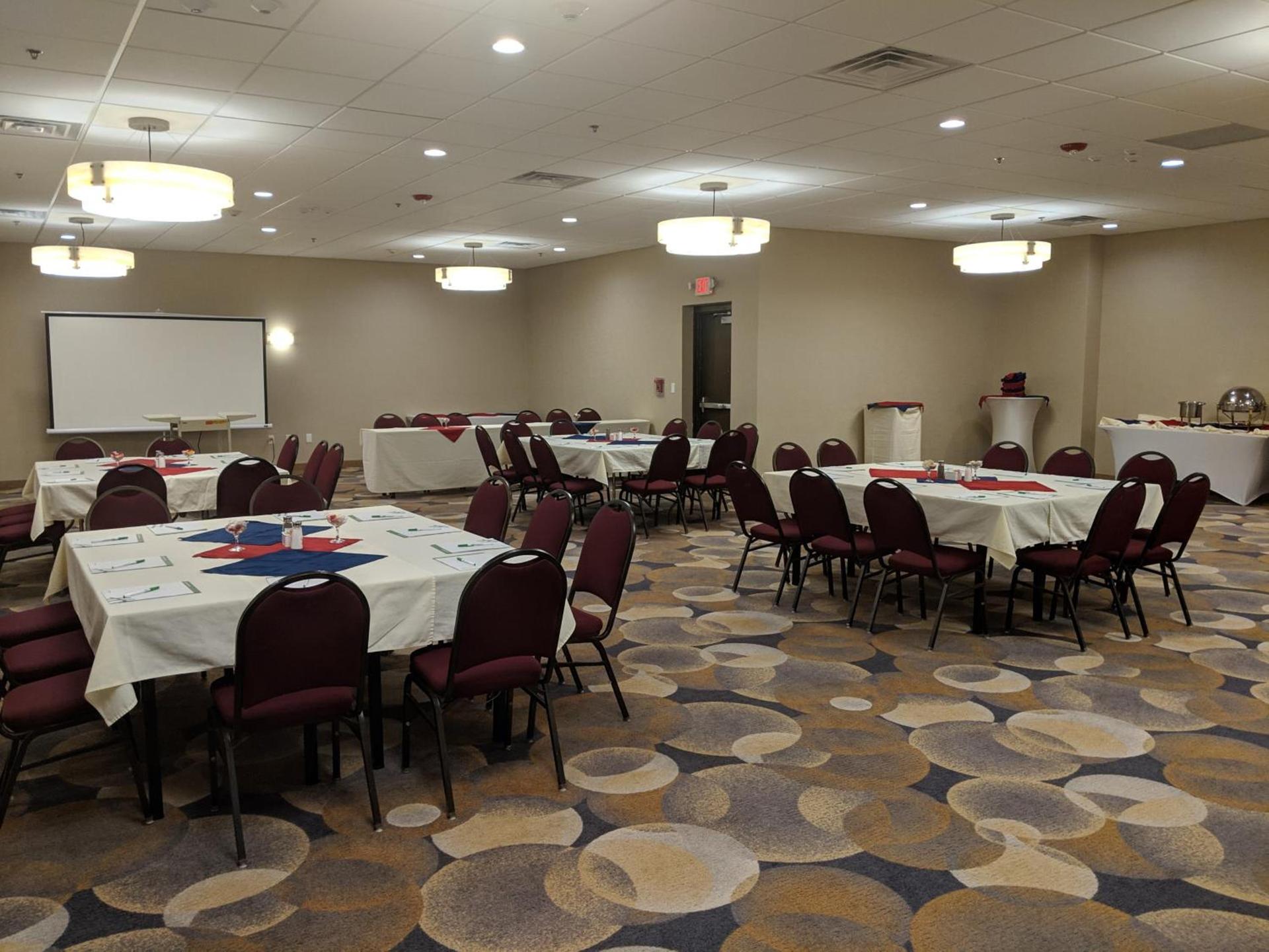 Holiday Inn Champaign by IHG photo 41