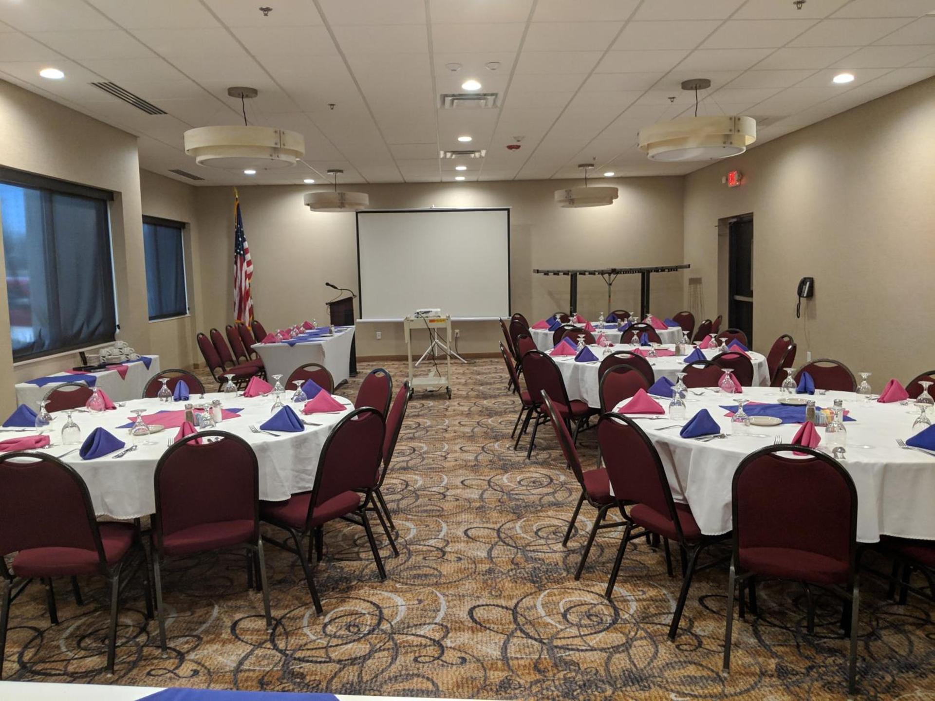 Holiday Inn Champaign by IHG photo 43
