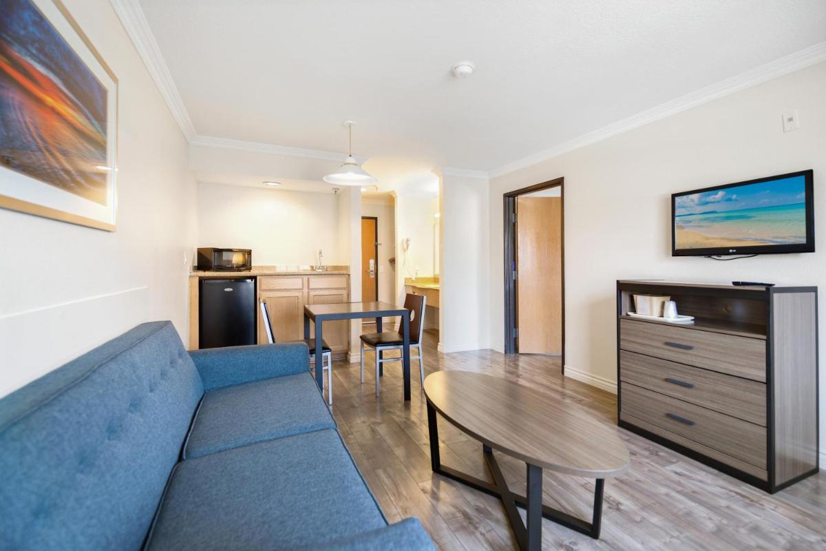 SureStay Hotel by Best Western Fontana photo 6