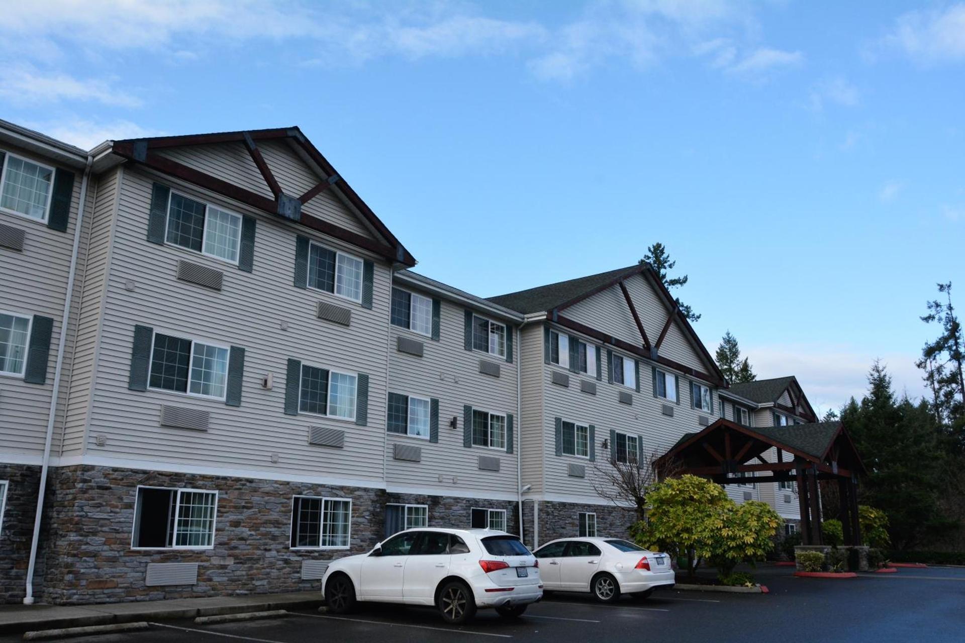 FairBridge Inn & Suites DuPont photo 6