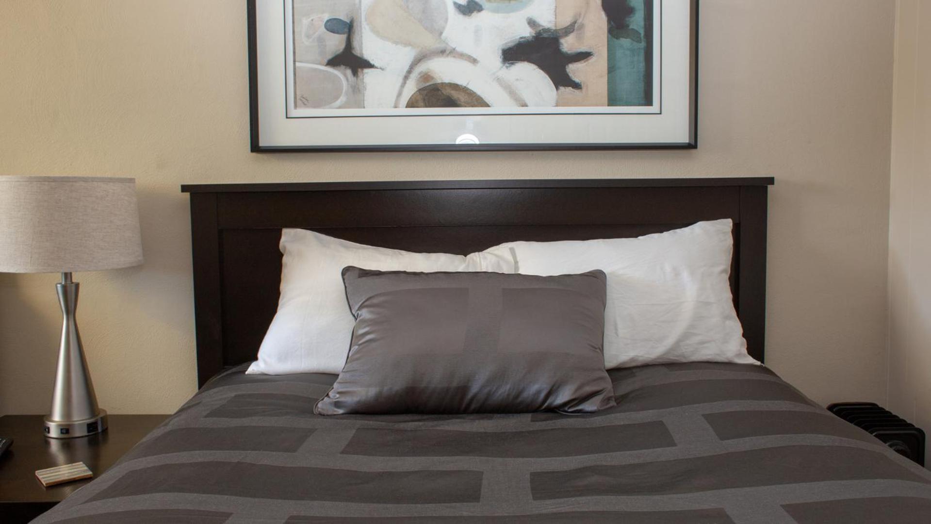 Mark III, INN & Suites photo 13