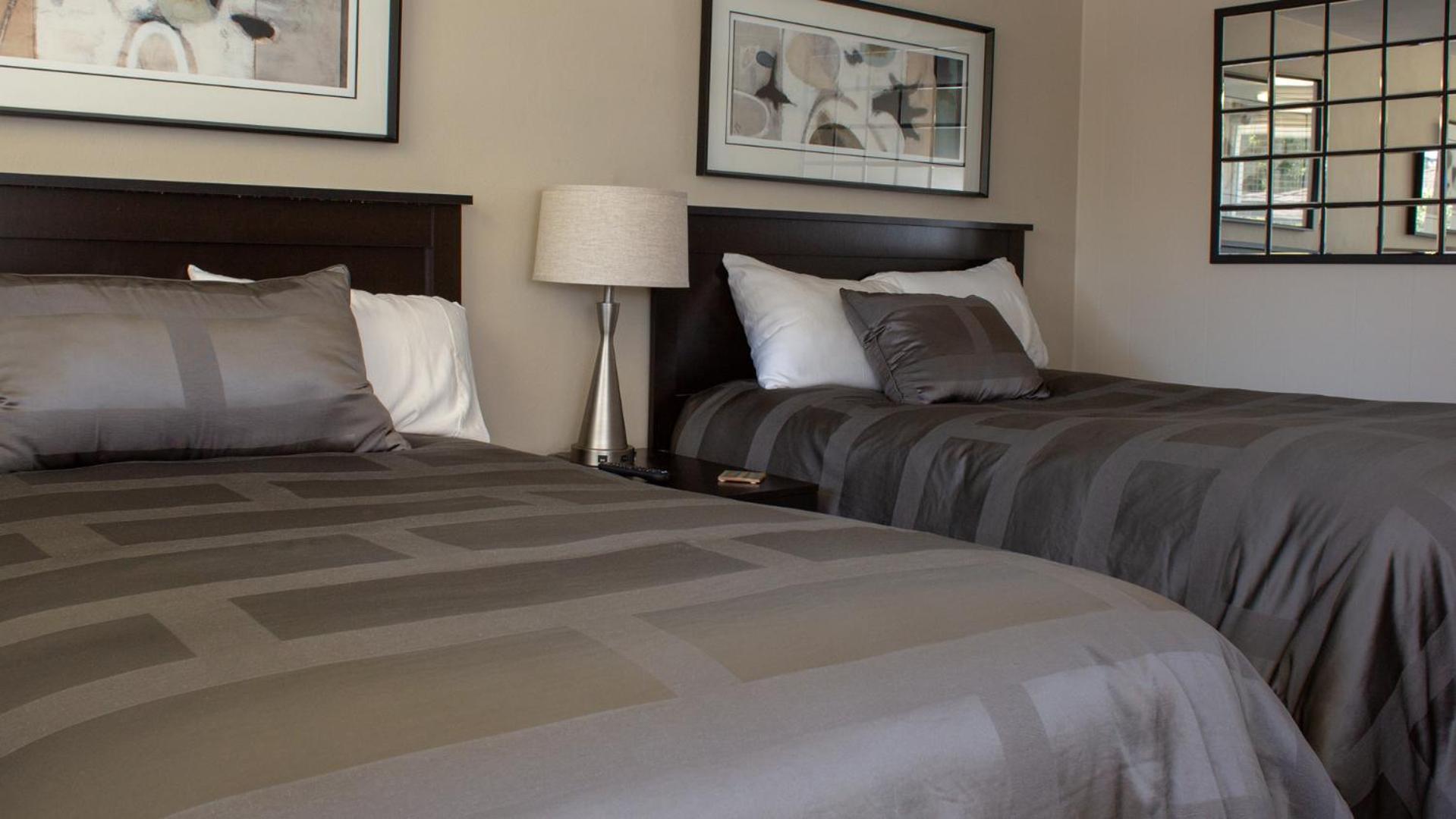 Mark III, INN & Suites photo 11