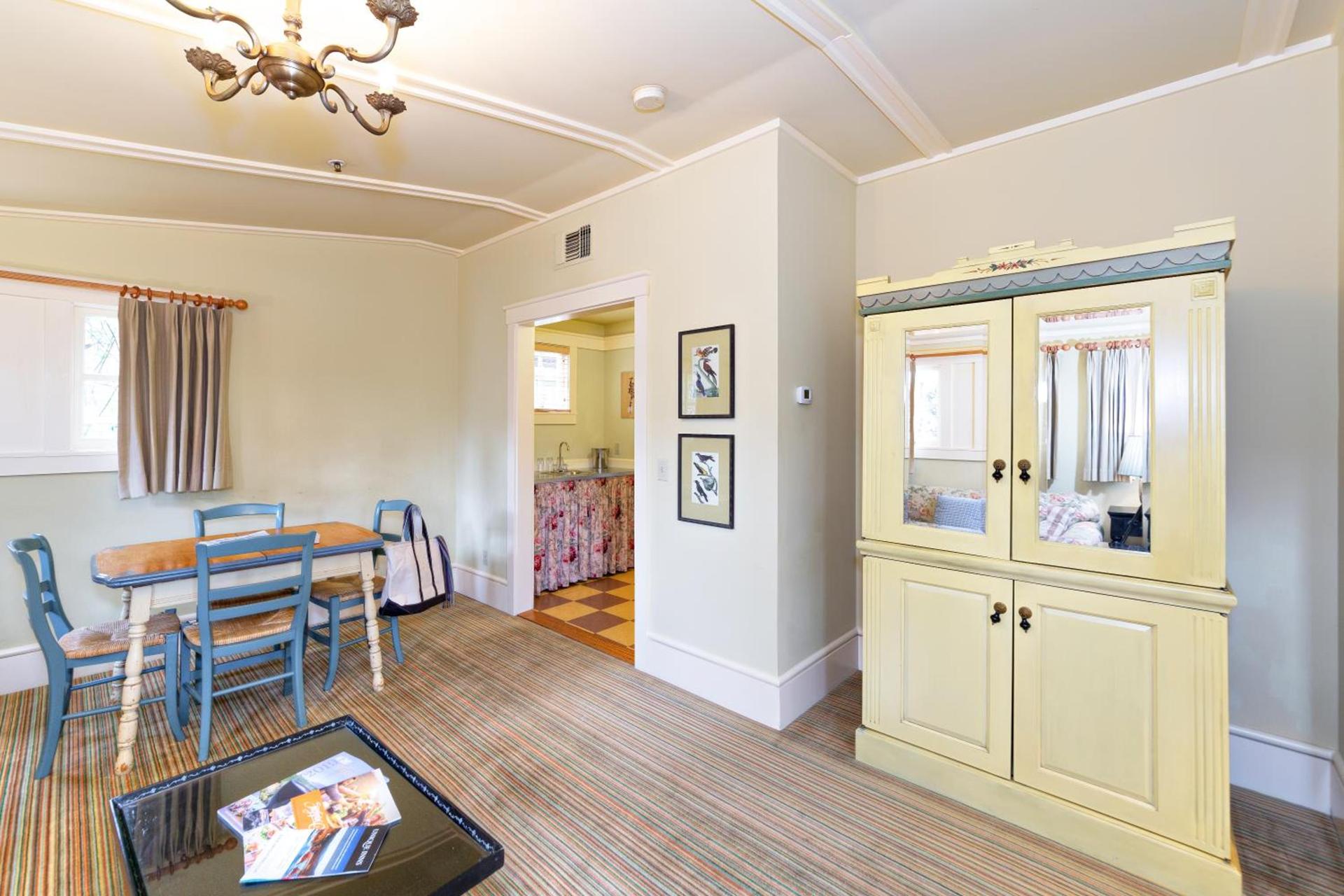 Tallman Hotel photo 7