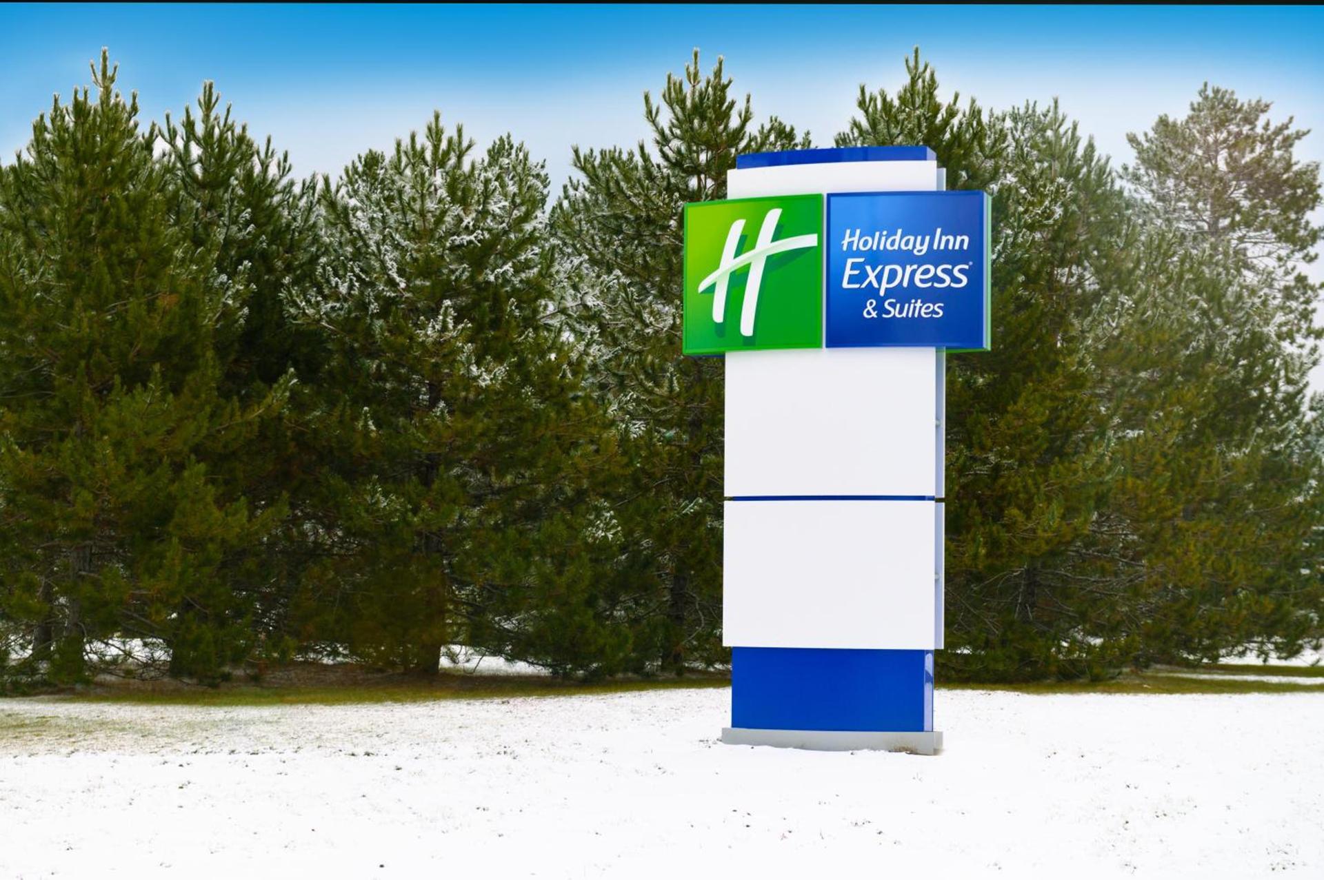 Holiday Inn Express & Suites Hayward by IHG photo 28