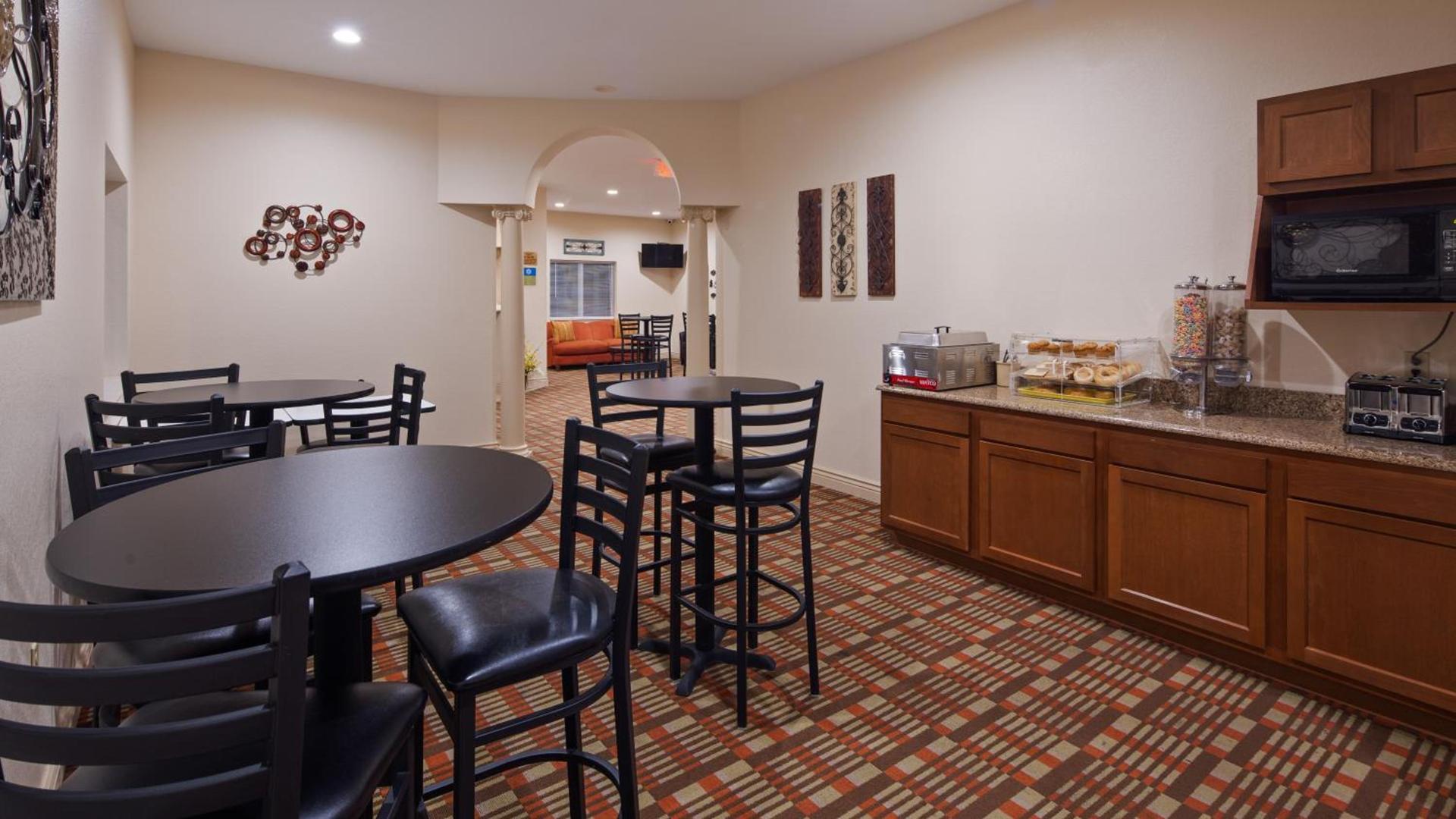 SureStay Hotel by Best Western Whittington Rend Lake photo 34