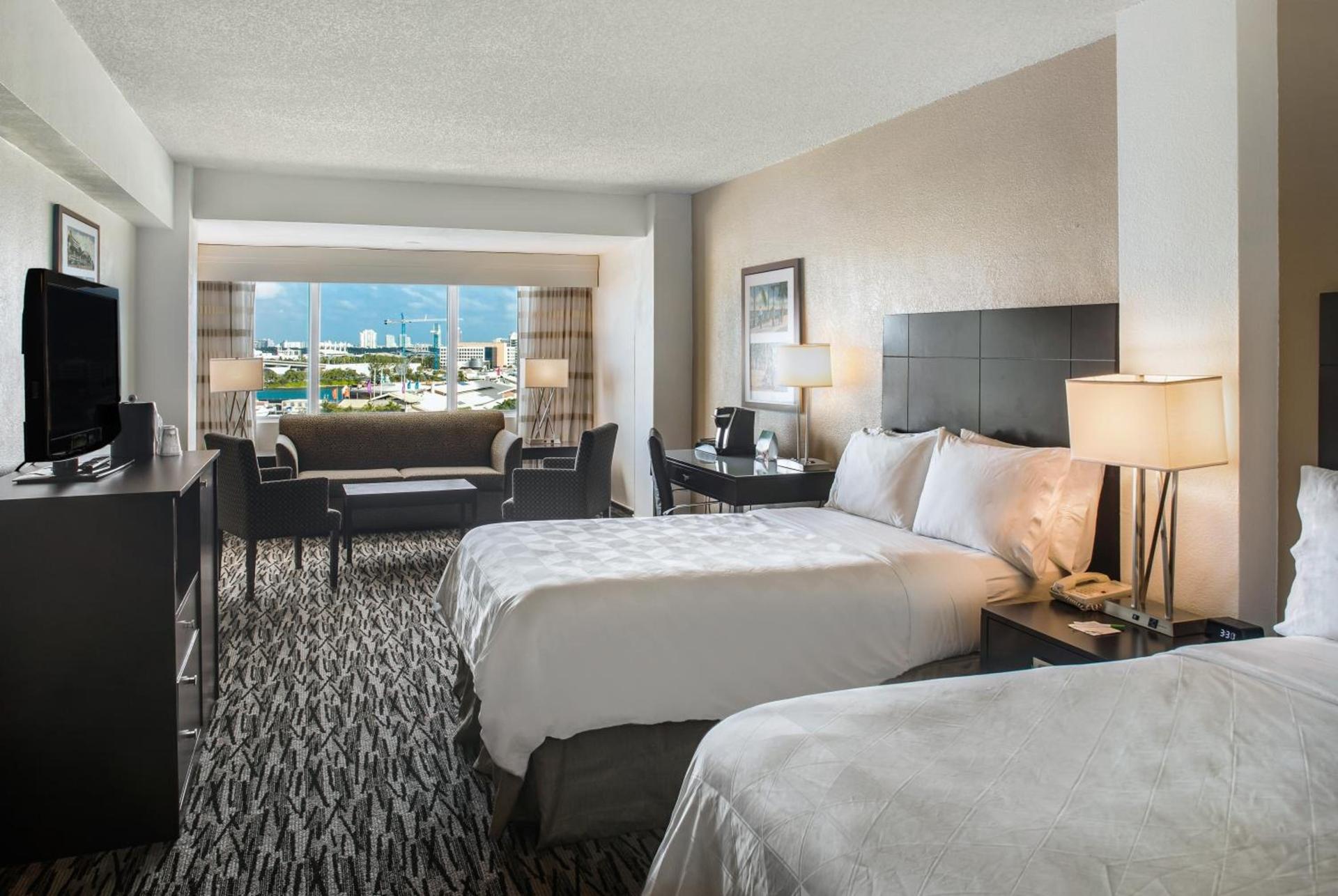 Holiday Inn Hotel Port of Miami-Downtown by IHG photo 45