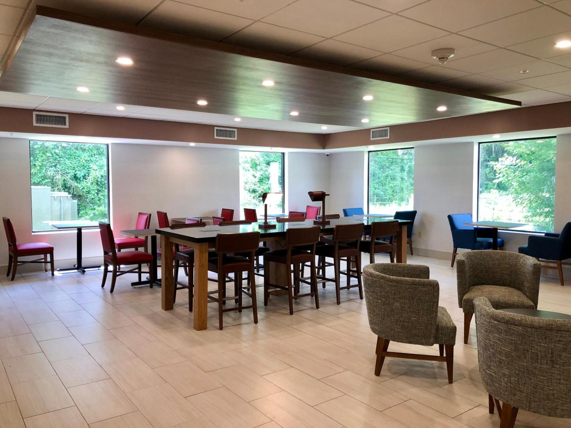Holiday Inn Express Great Barrington by IHG photo 24
