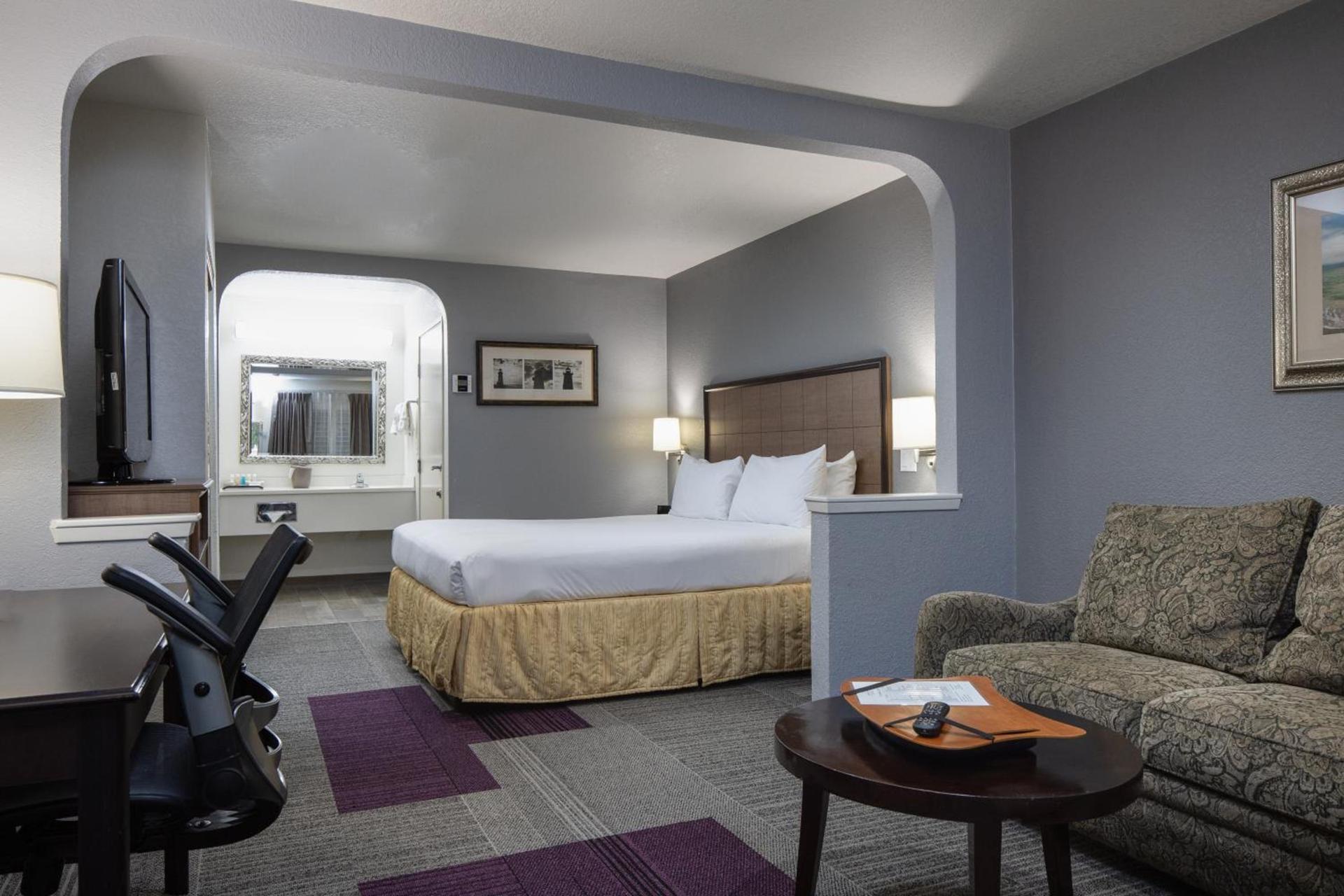 Atherton Park Inn and Suites photo 29