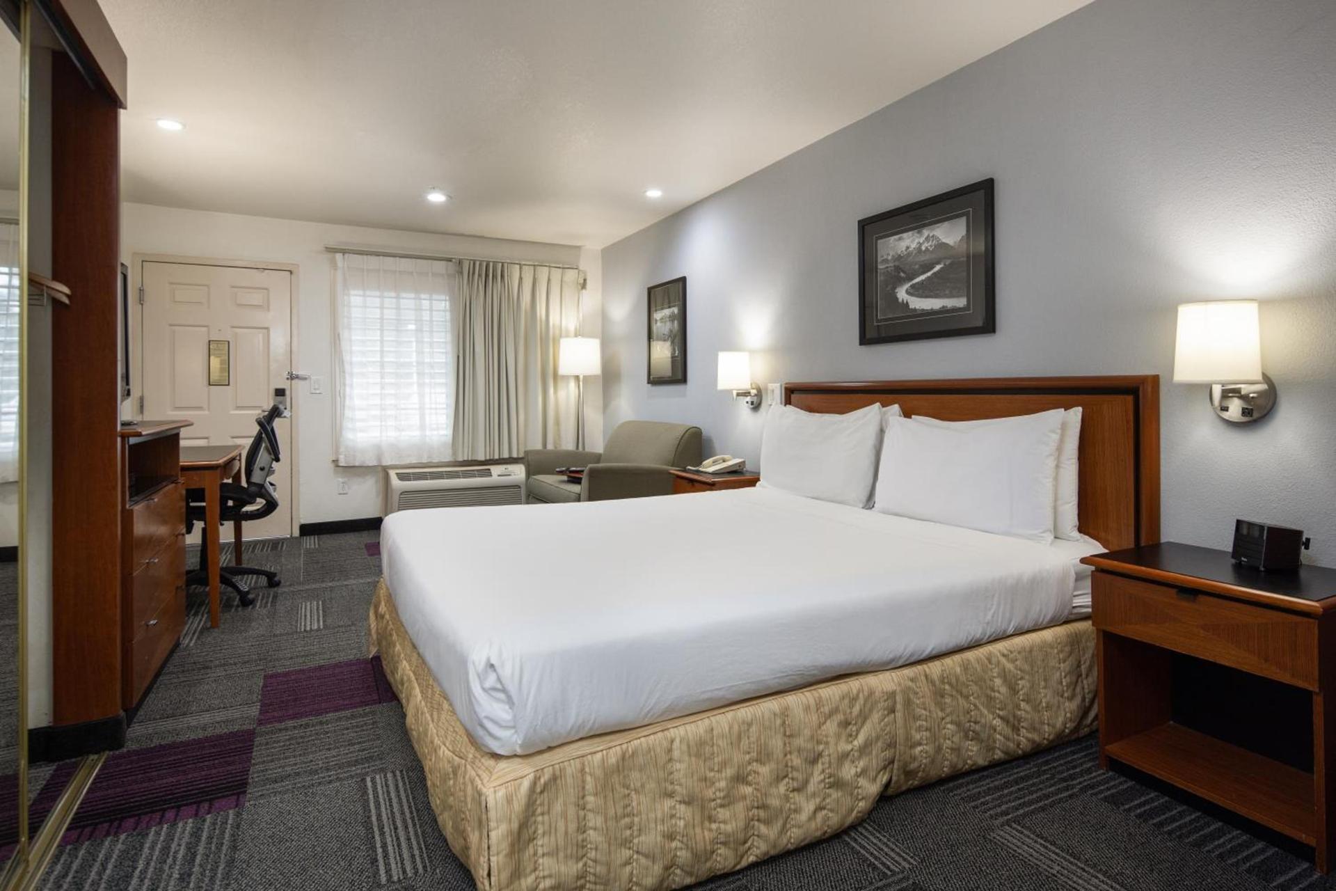 Atherton Park Inn and Suites photo 22