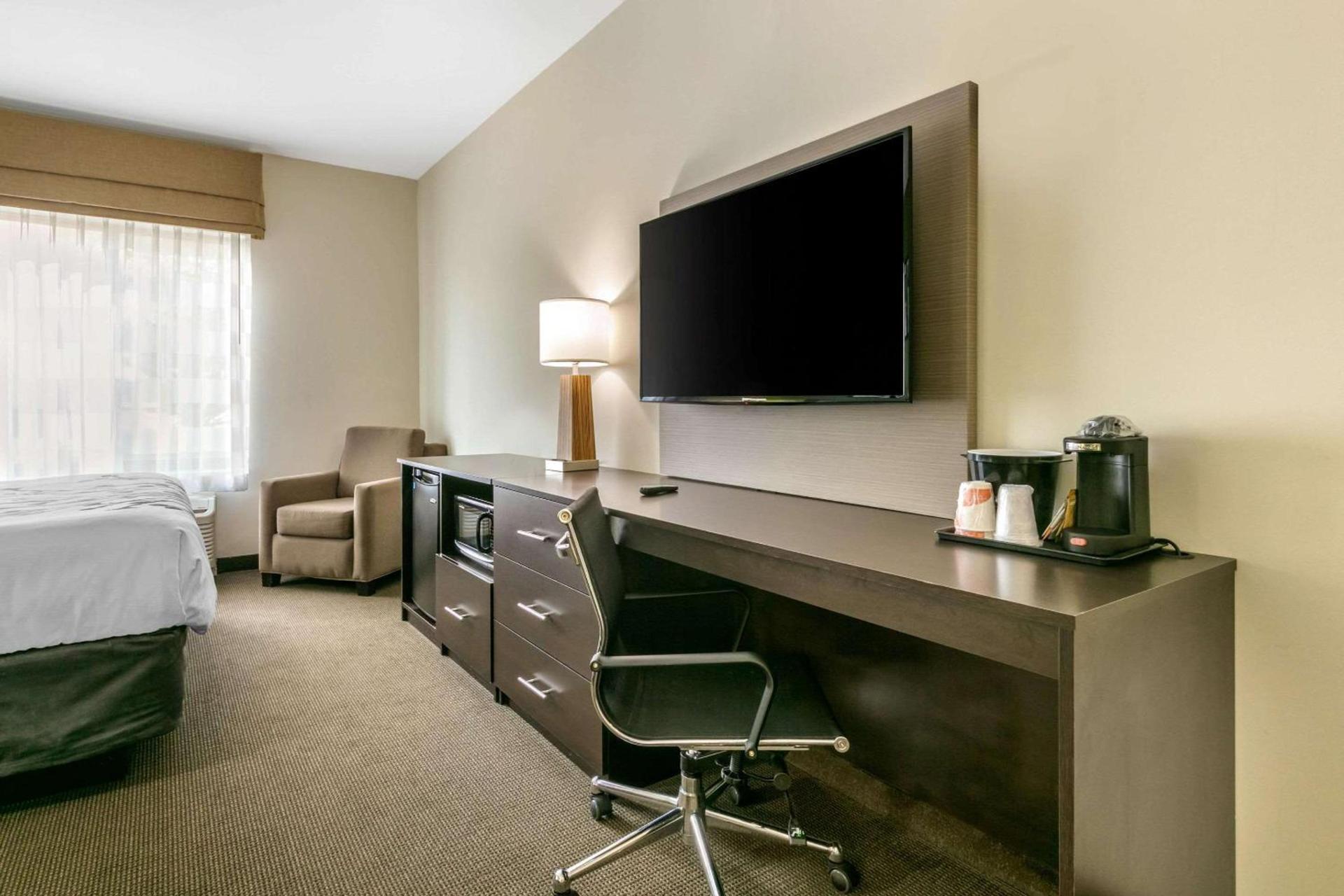 Sleep Inn & Suites Columbia I-65 photo 24
