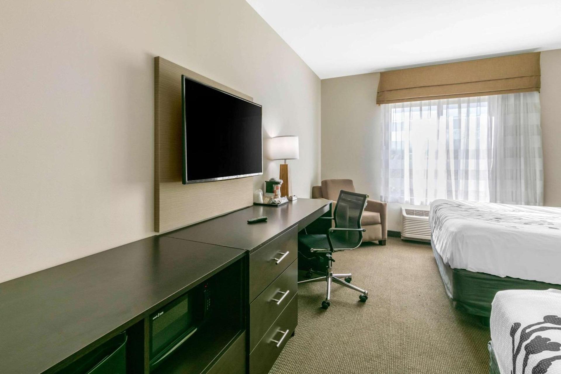 Sleep Inn & Suites Columbia I-65 photo 11