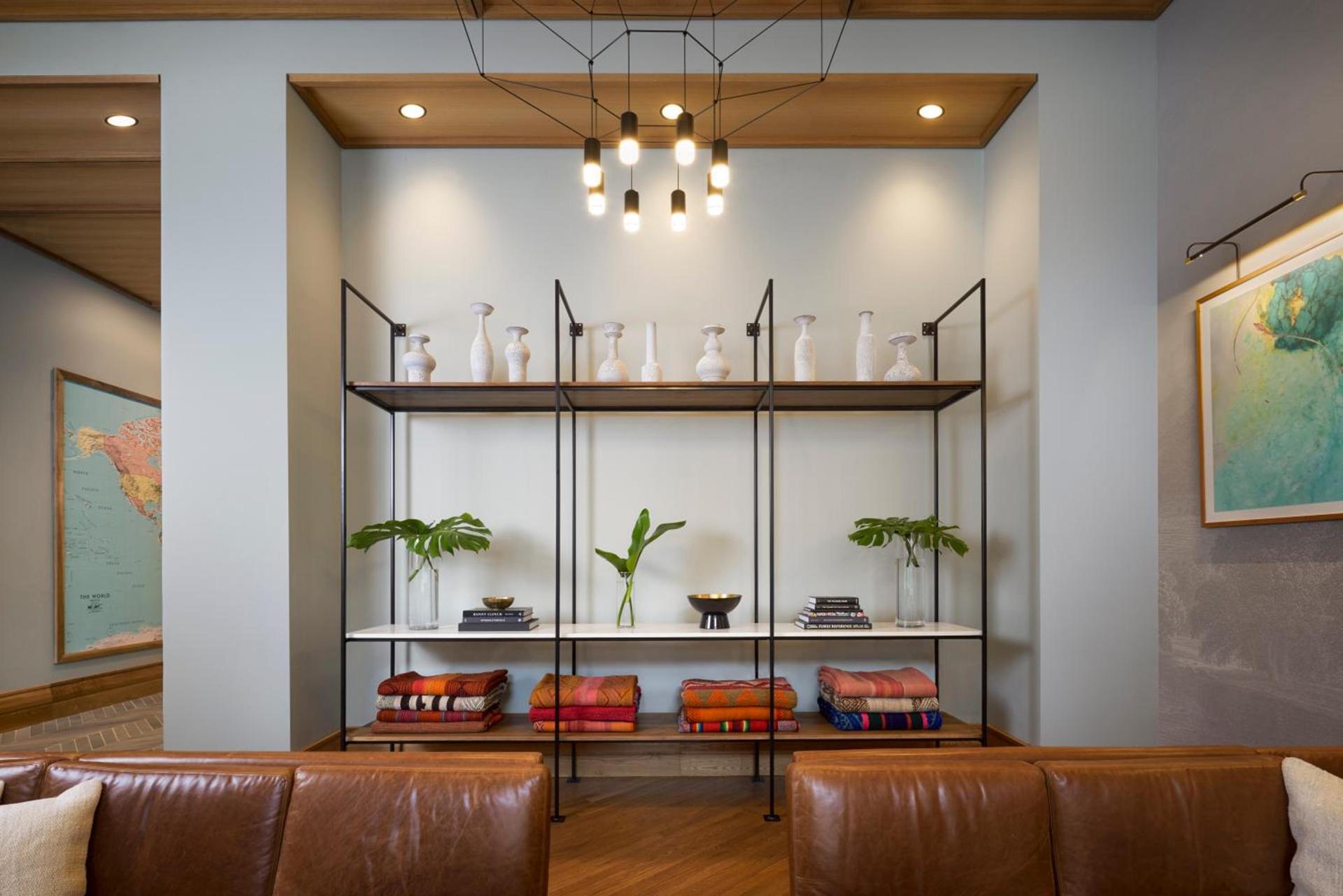 Kimpton Schofield Hotel by IHG photo 82