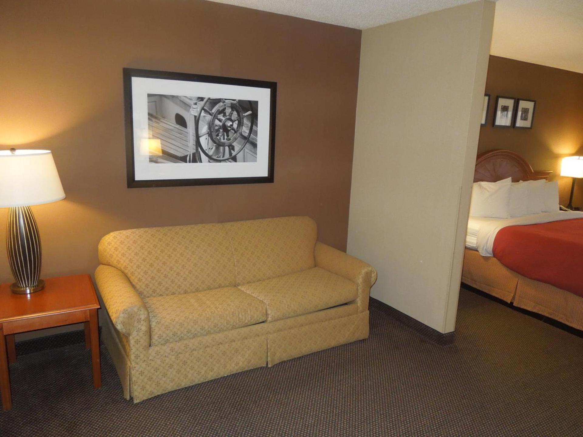 Country Inn & Suites by Radisson, Bel Air-Aberdeen, MD photo 42