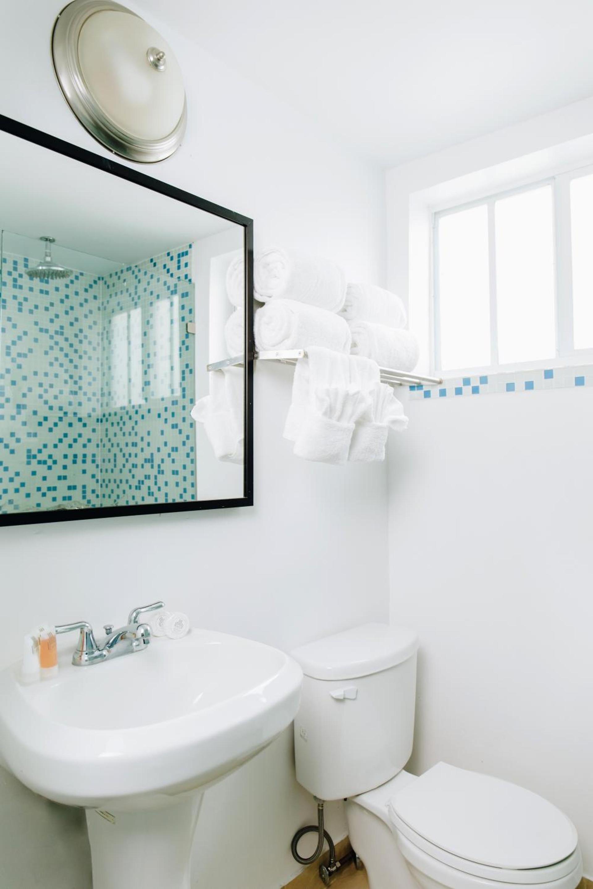 Aqua Hotel & Suites photo 34
