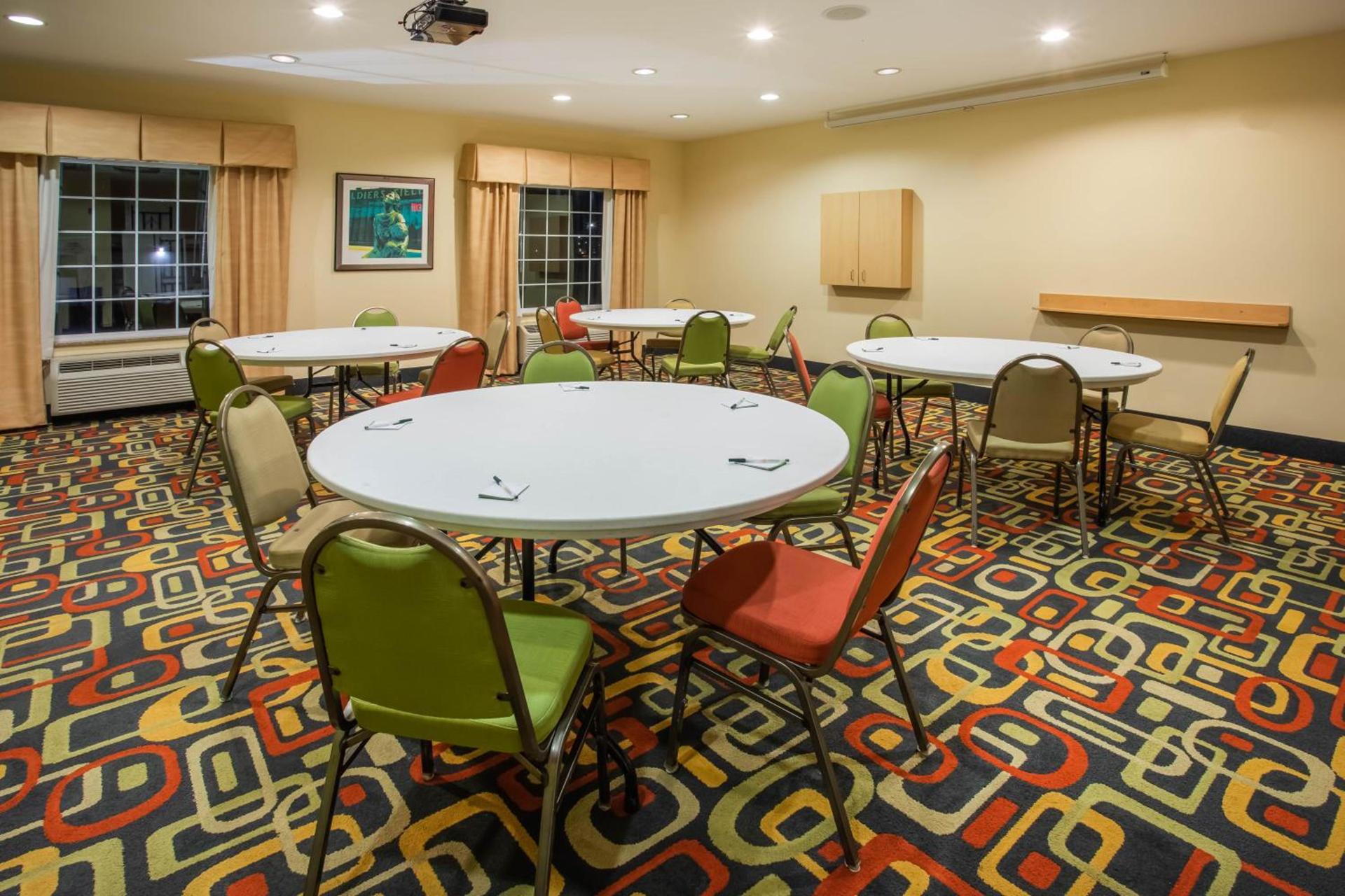 La Quinta by Wyndham Rochester Mayo Clinic Area South photo 73