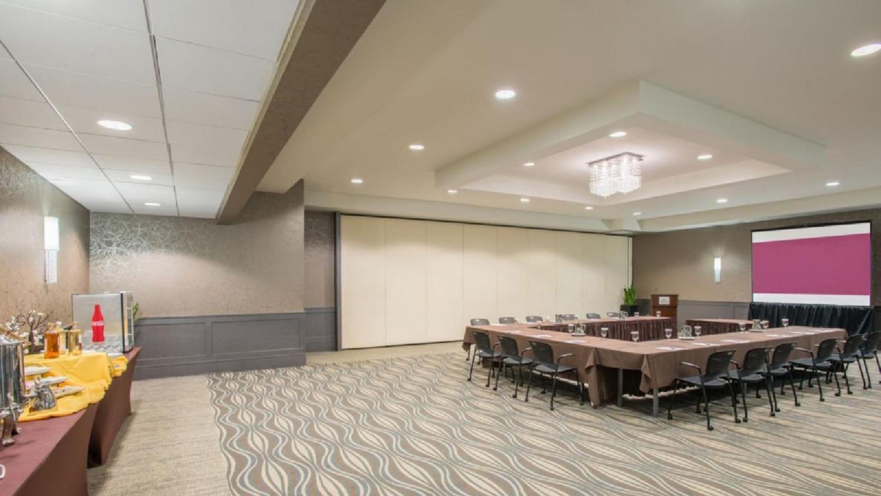 Crowne Plaza Suffern-Mahwah by IHG photo 8