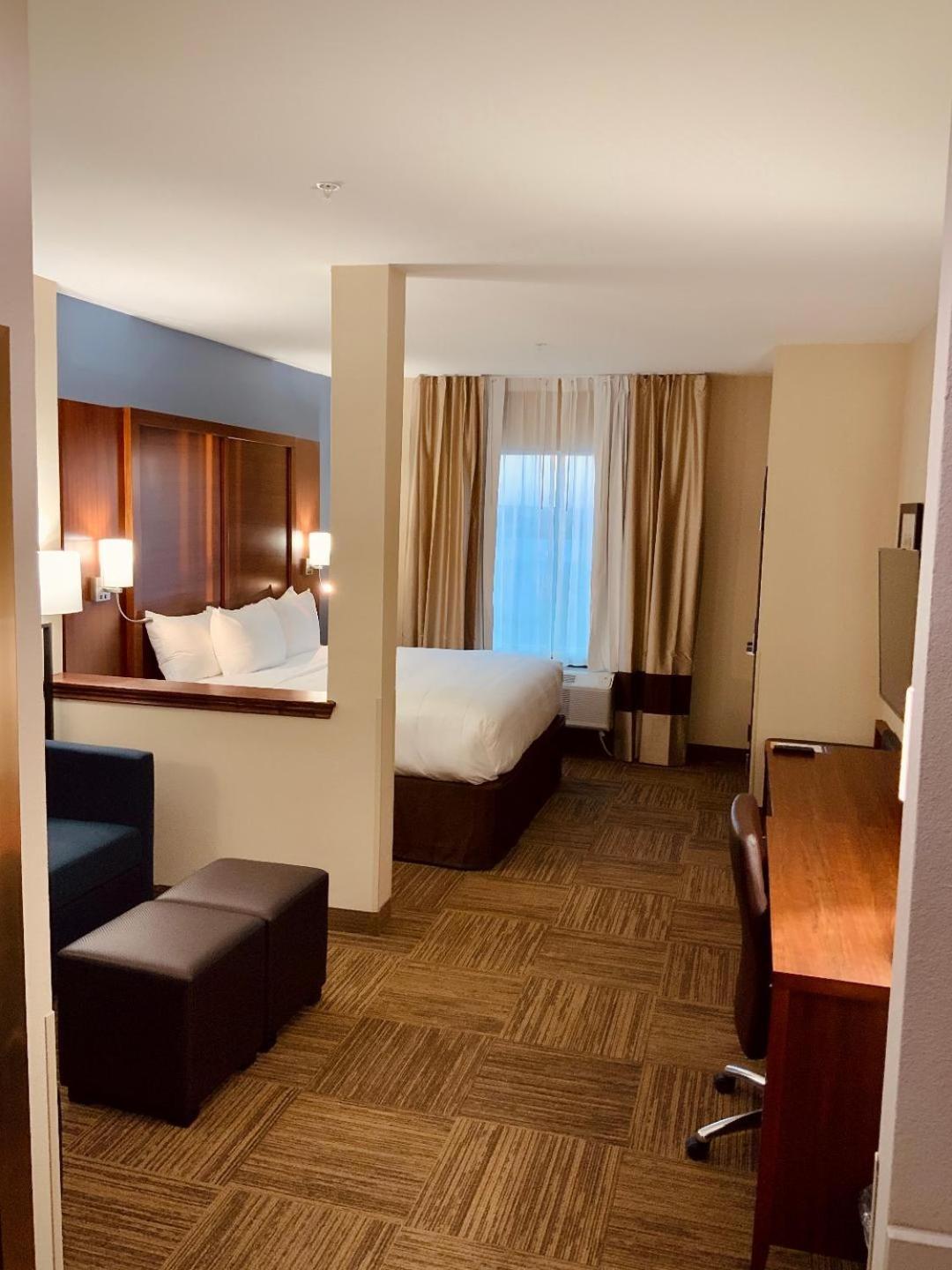 Comfort Suites Cedar Park - Austin Northwest photo 19