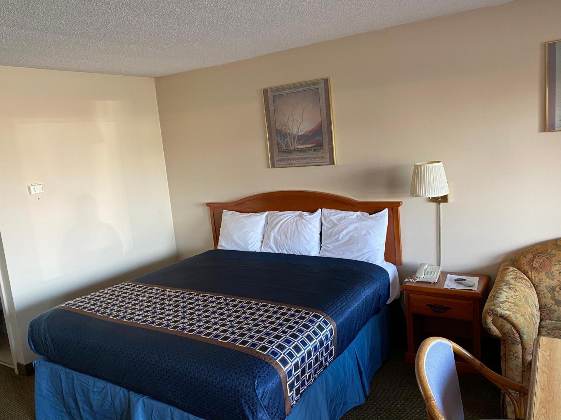 Parkview Motel photo 12