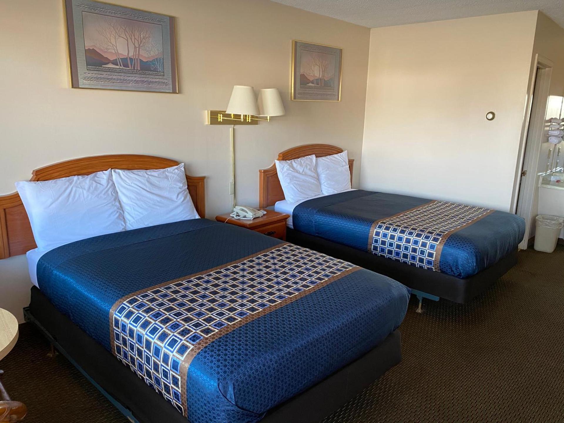 Parkview Motel photo 38
