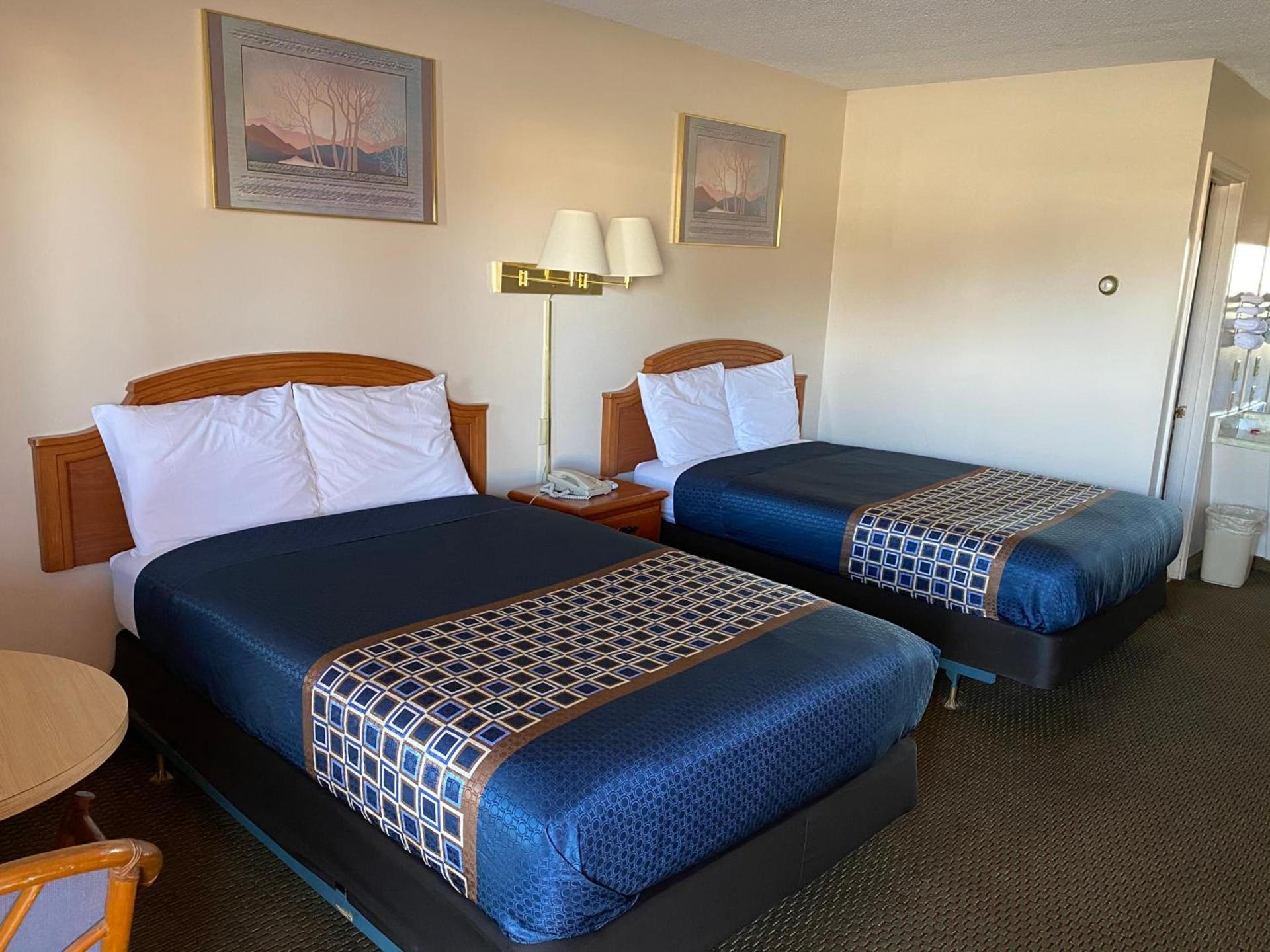 Parkview Motel photo 30