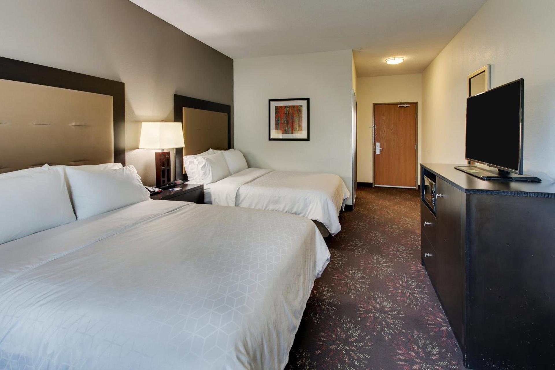 Holiday Inn Express Hotel & Suites Lancaster-Lititz by IHG photo 61