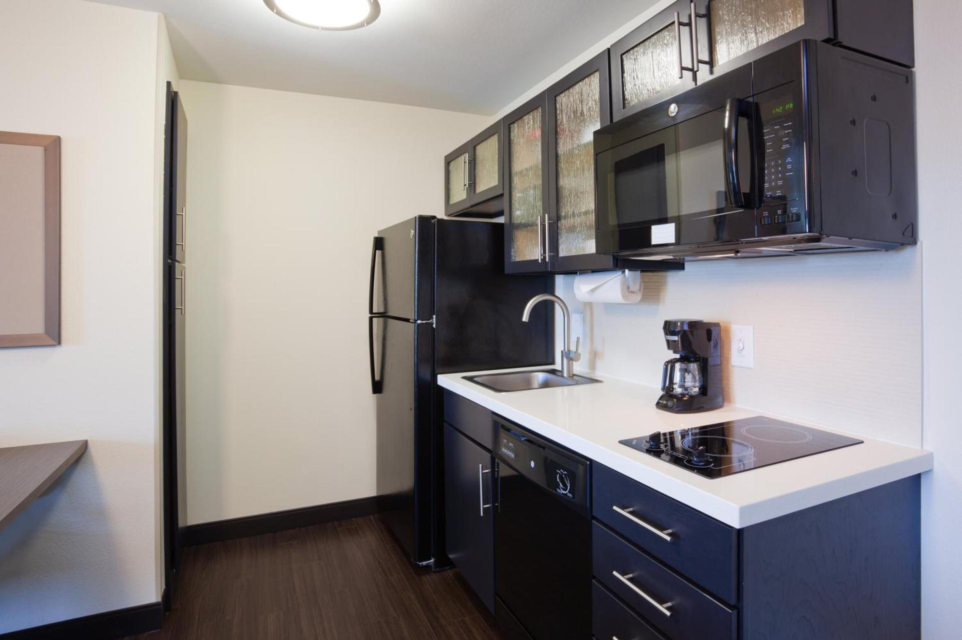 Candlewood Suites Dickinson by IHG photo 27