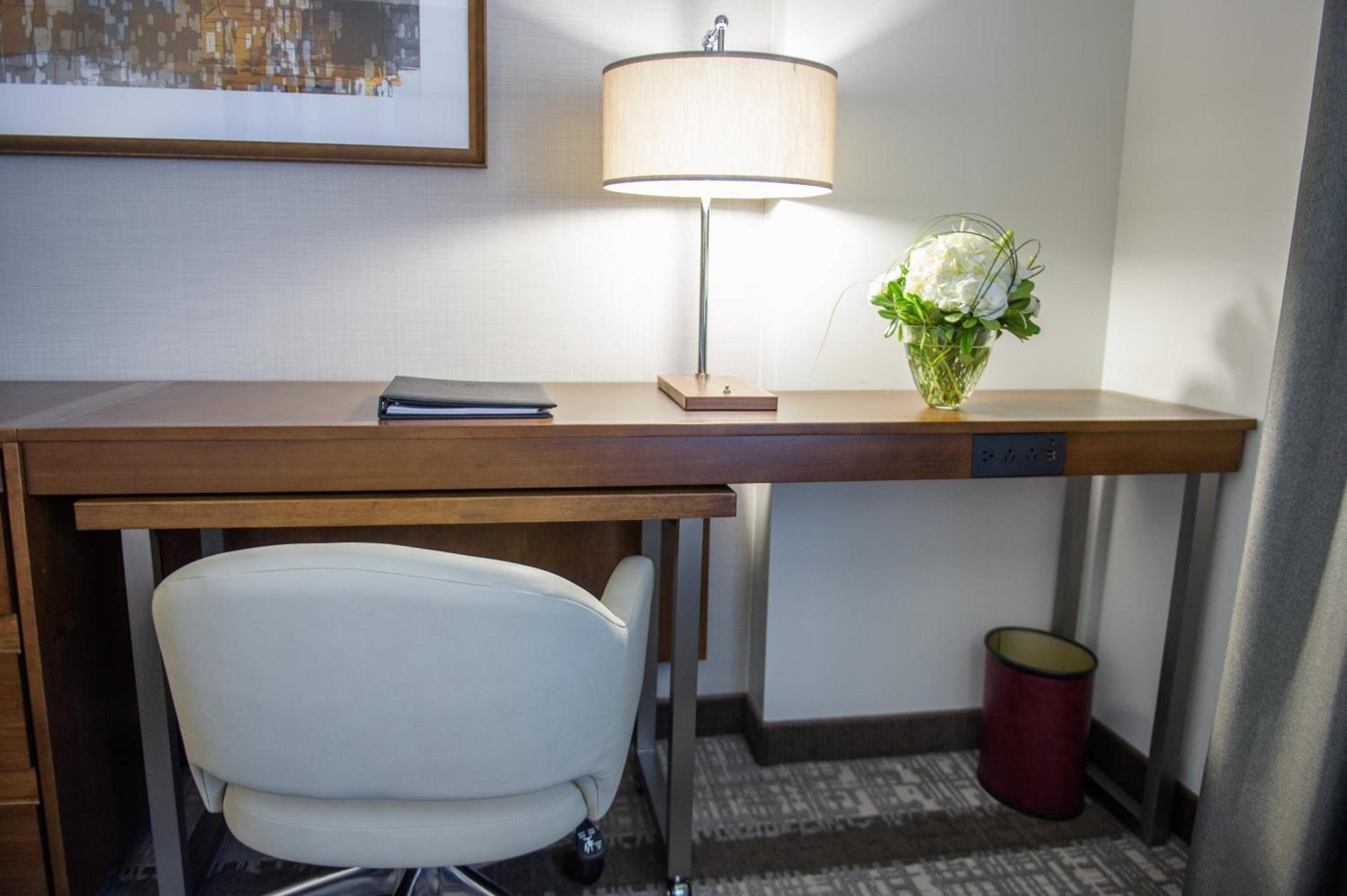 Crowne Plaza Dulles Airport by IHG photo 60