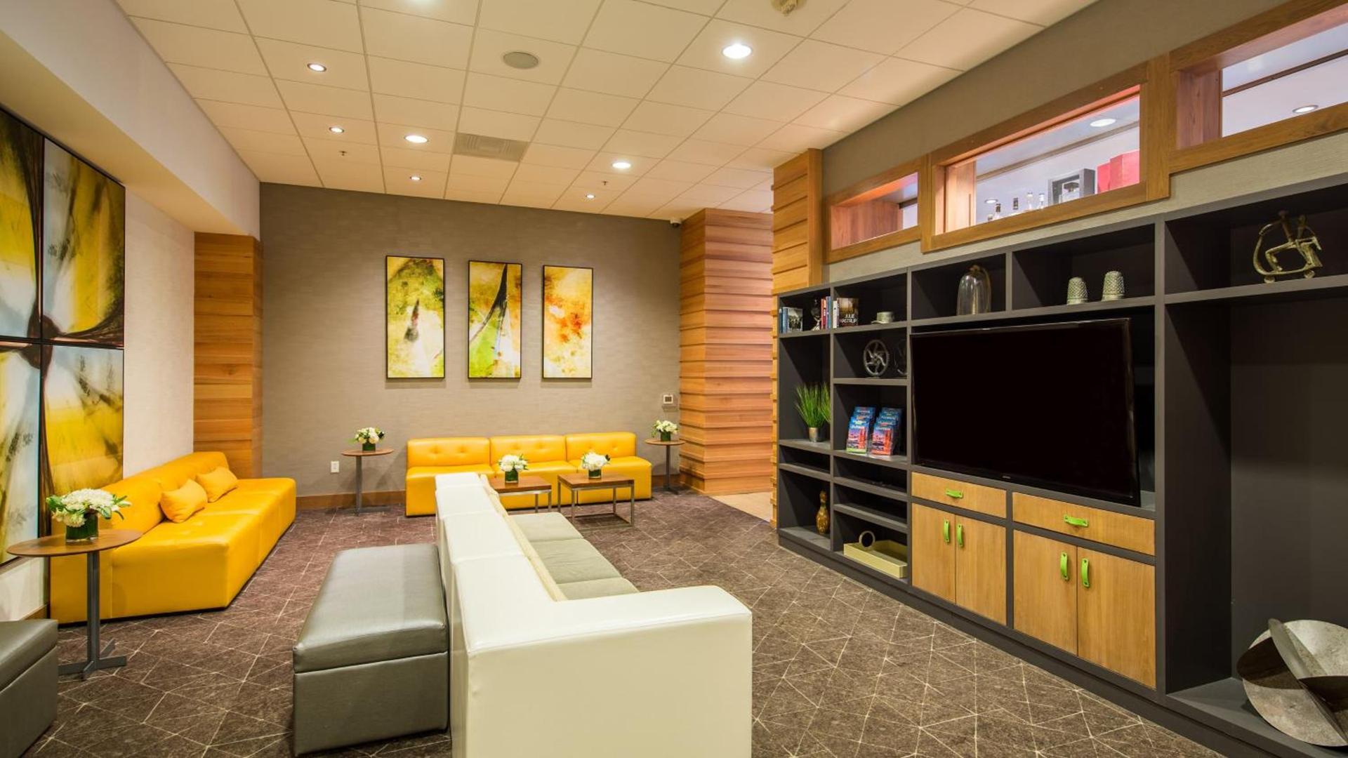 Holiday Inn San Francisco - Golden Gateway newly renovated with No Resort Fee photo 16