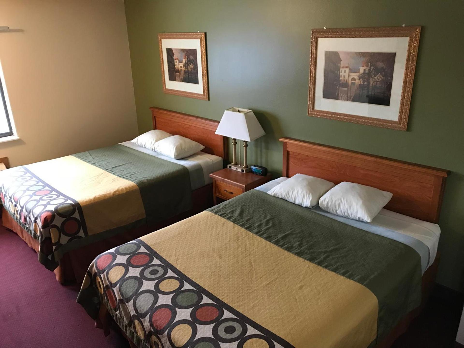 Heartland Hotel & Suites photo 26