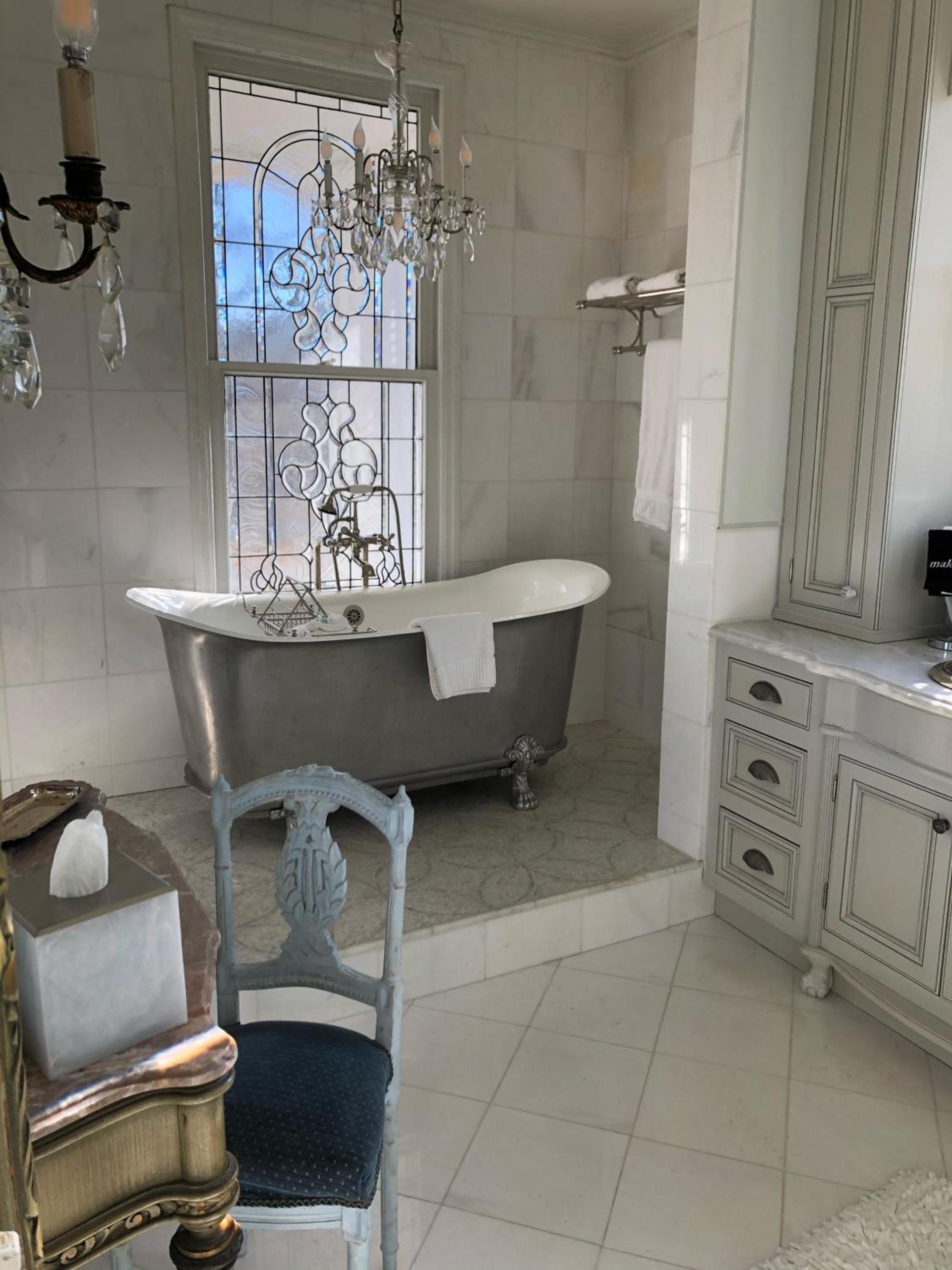 The Twelve Oaks Bed & Breakfast photo 7