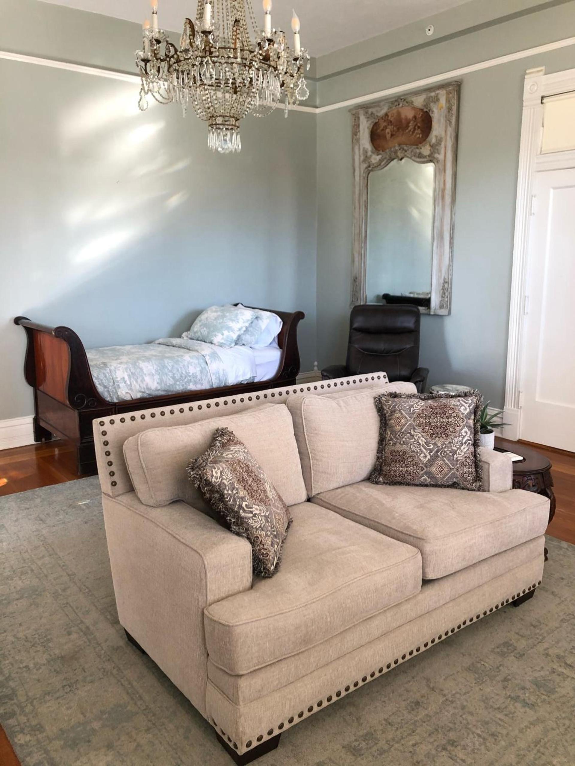 The Twelve Oaks Bed & Breakfast photo 8