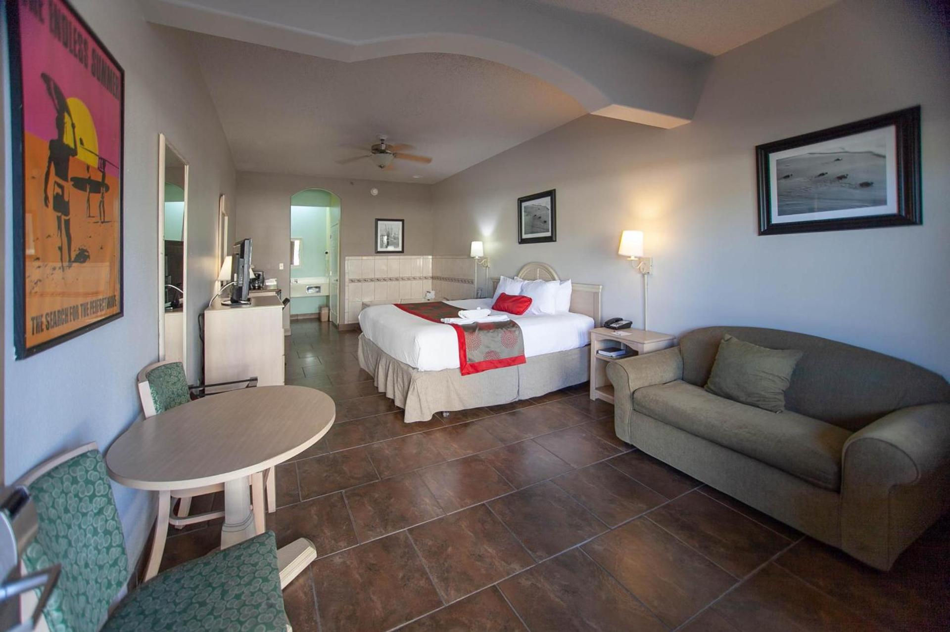 Ramada by Wyndham & Suites South Padre Island photo 47