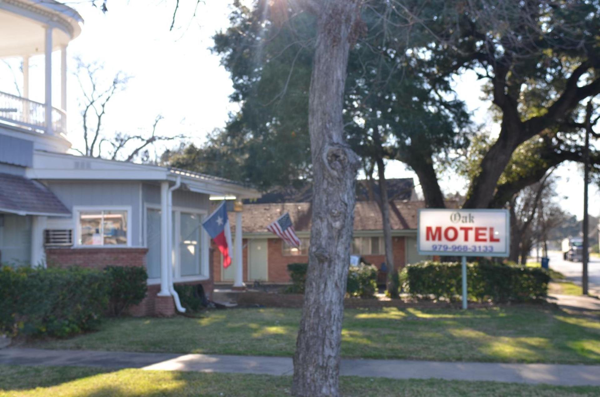 The Oak Motel photo 12