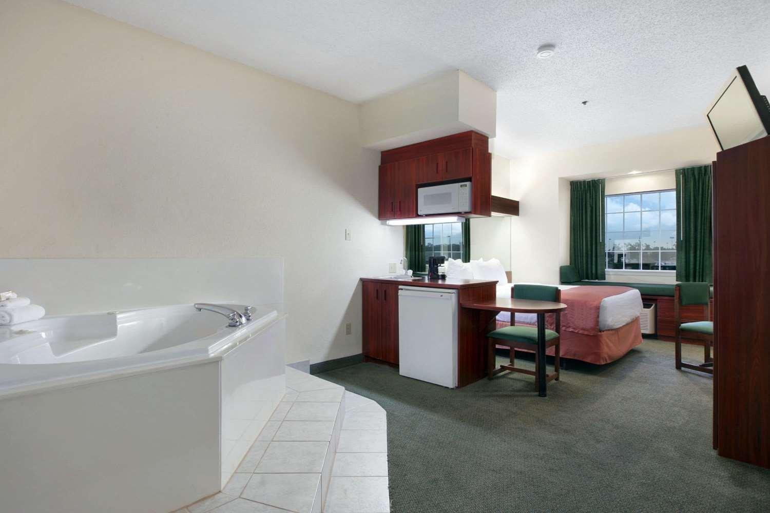Trident Inn & Suites, Baton Rouge photo 2