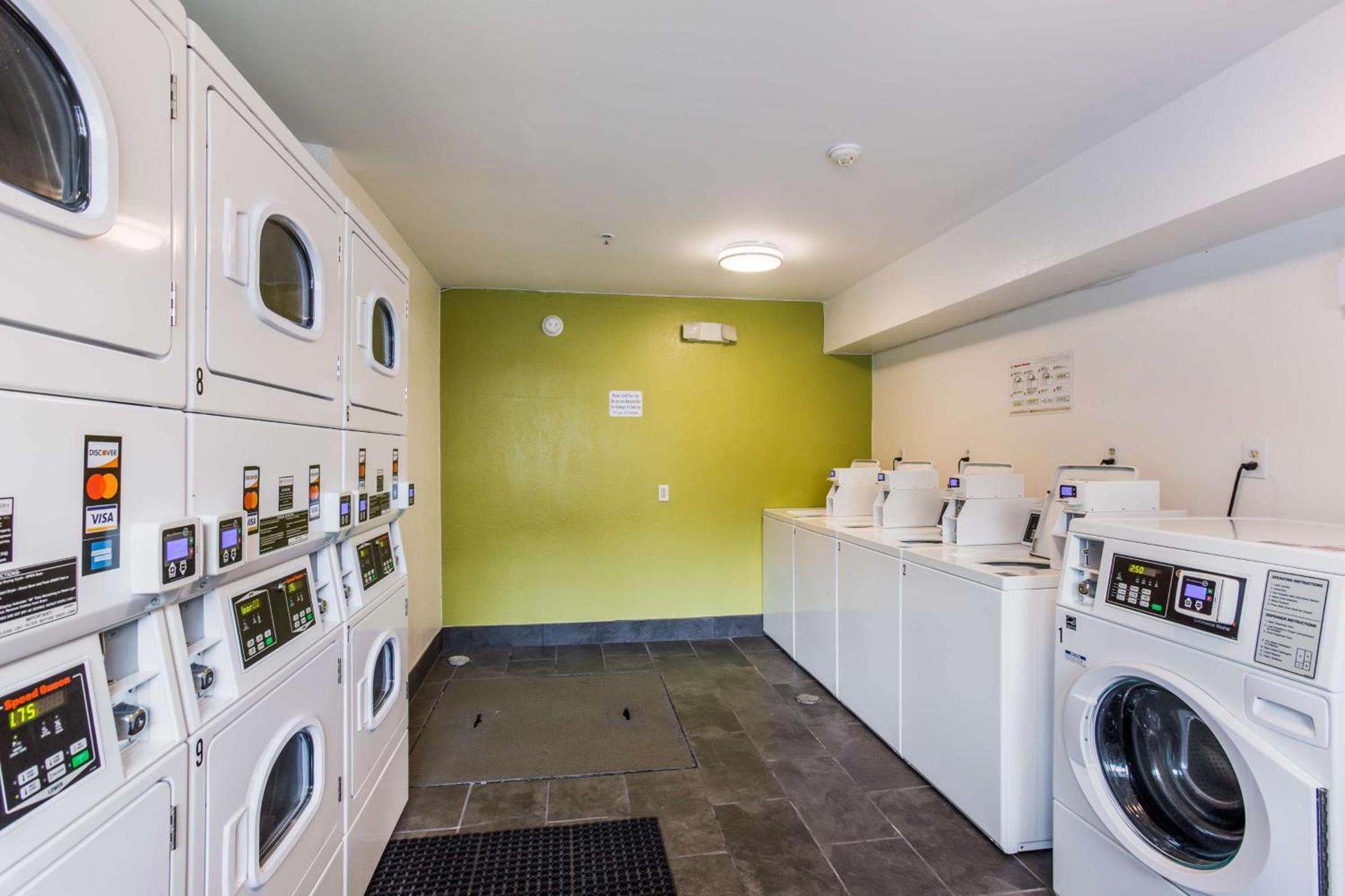 Studio 6 Extended Stay - Jacksonville, FL - South photo 25