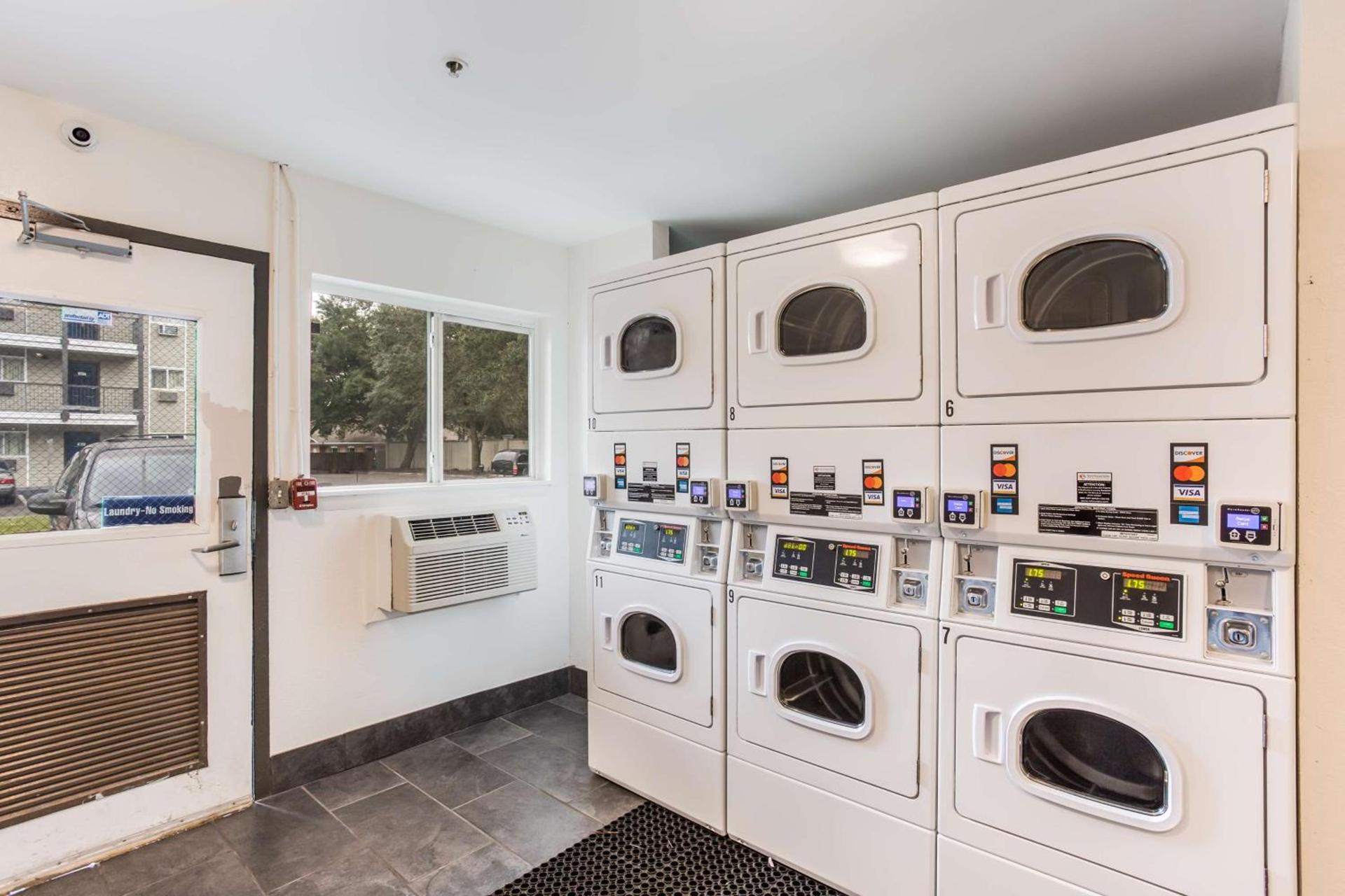 Studio 6 Extended Stay - Jacksonville, FL - South photo 24