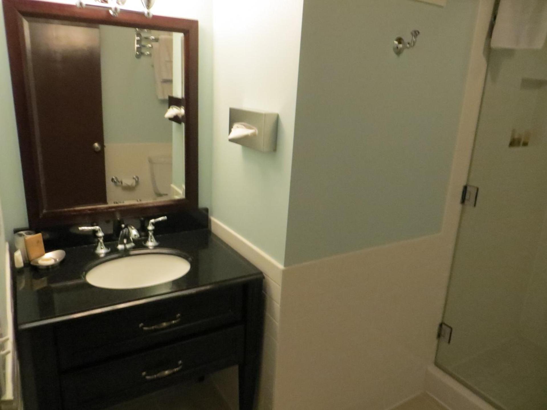 The Mammoth Creek Inn photo 14