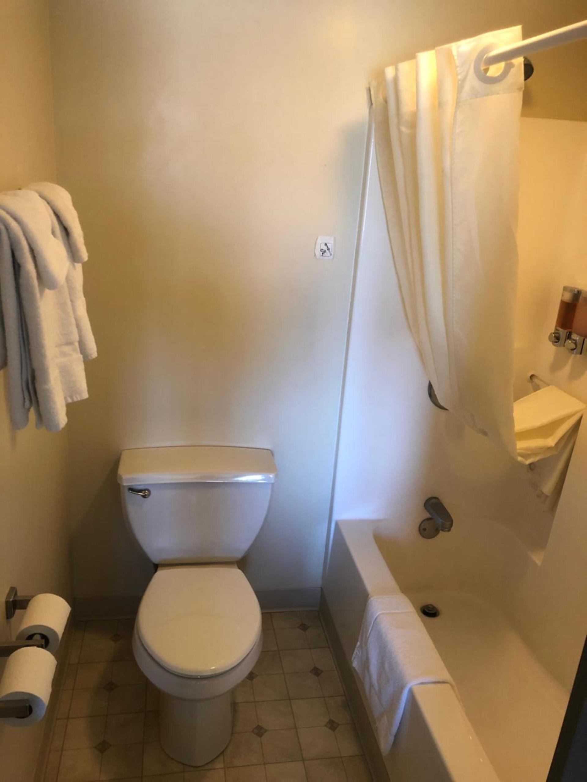 Simple Rewards inn photo 22