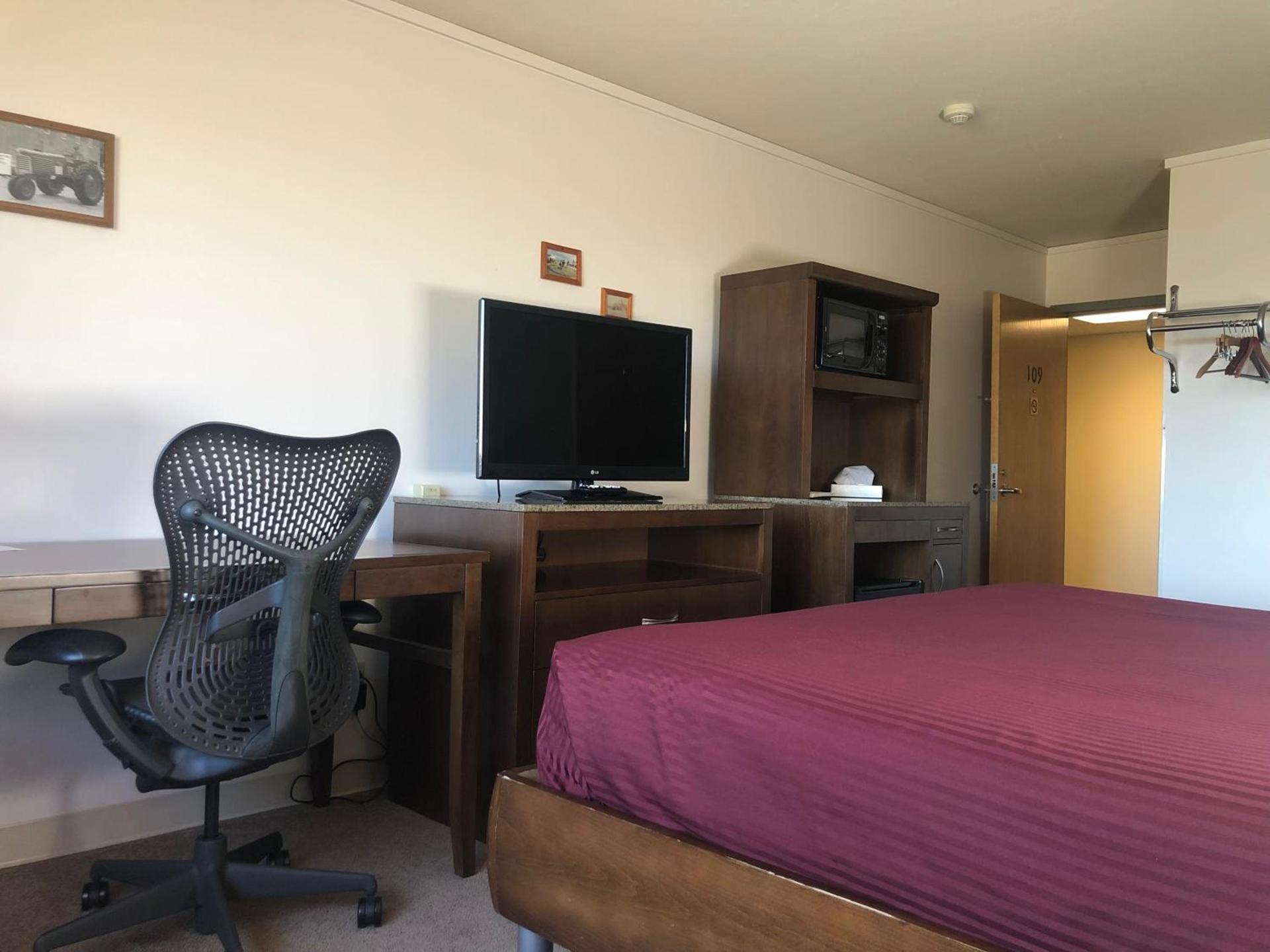 Simple Rewards inn photo 13