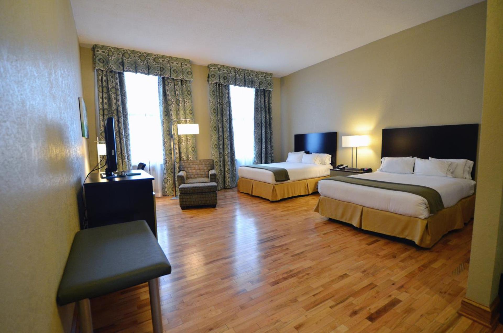 Holiday Inn Express Cleveland Downtown by IHG photo 42